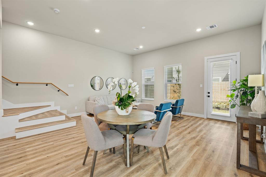 5809 Francis Oak Place Place