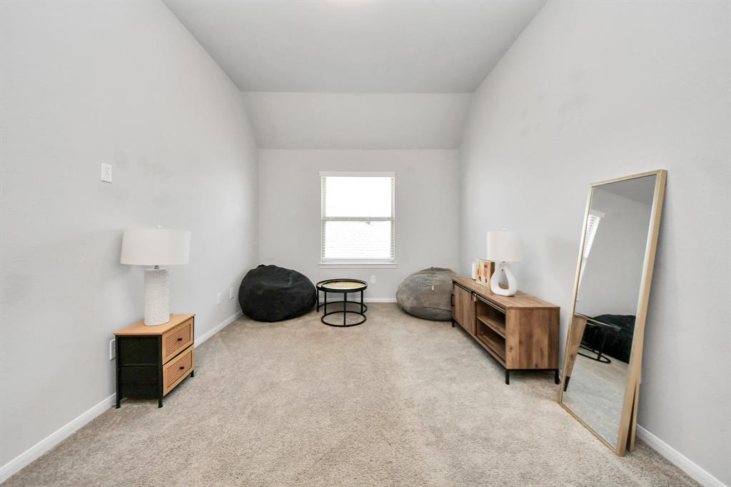 24319 Wild Bramble Lane