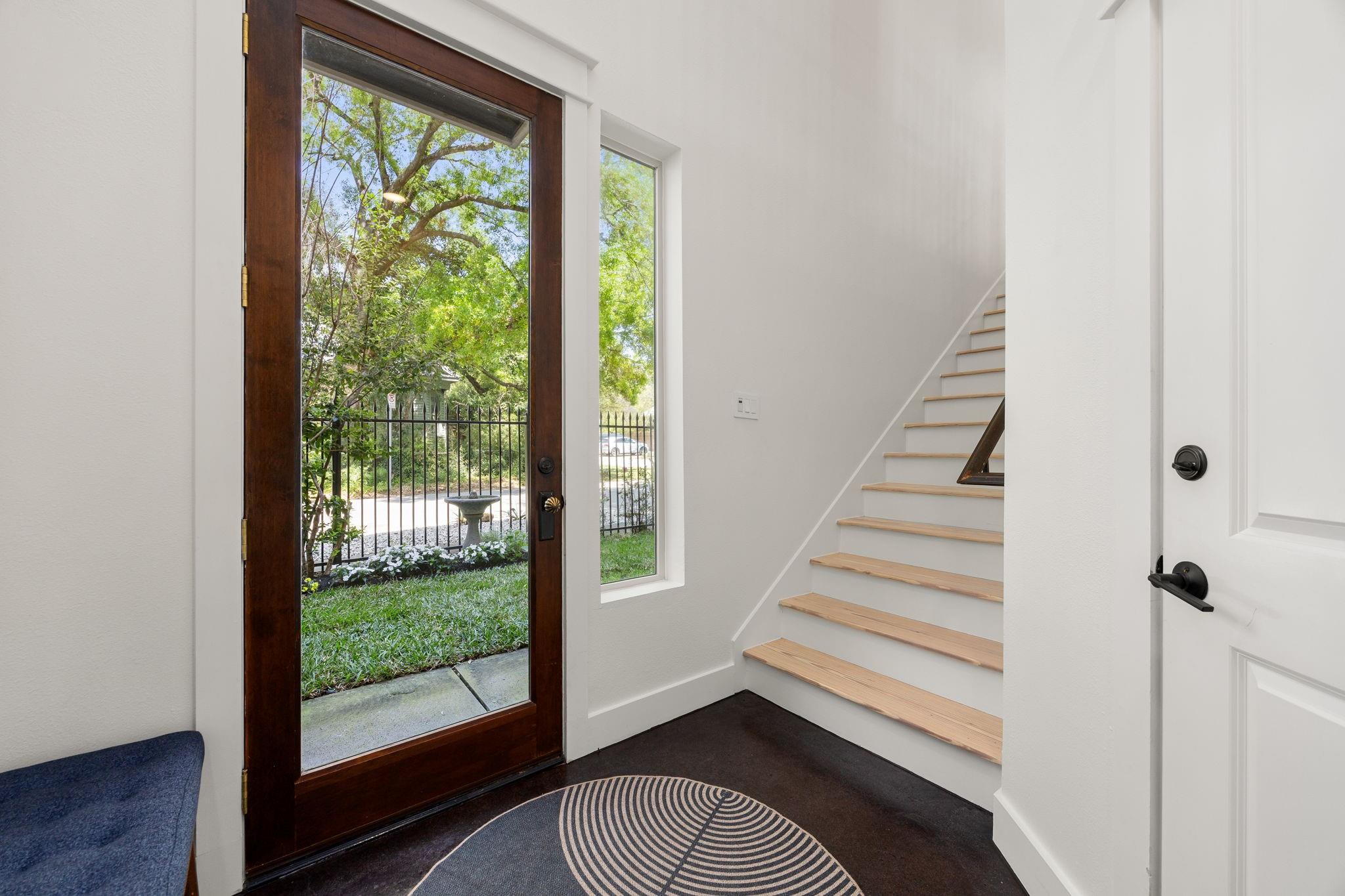 523 Fowler Street