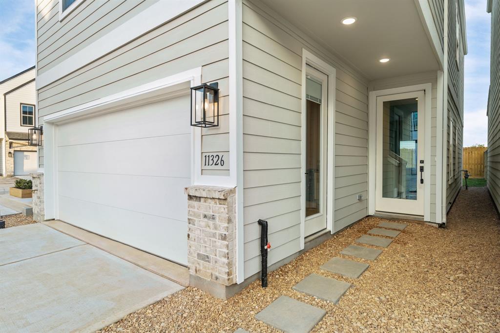 413 Stonework Landing Lane