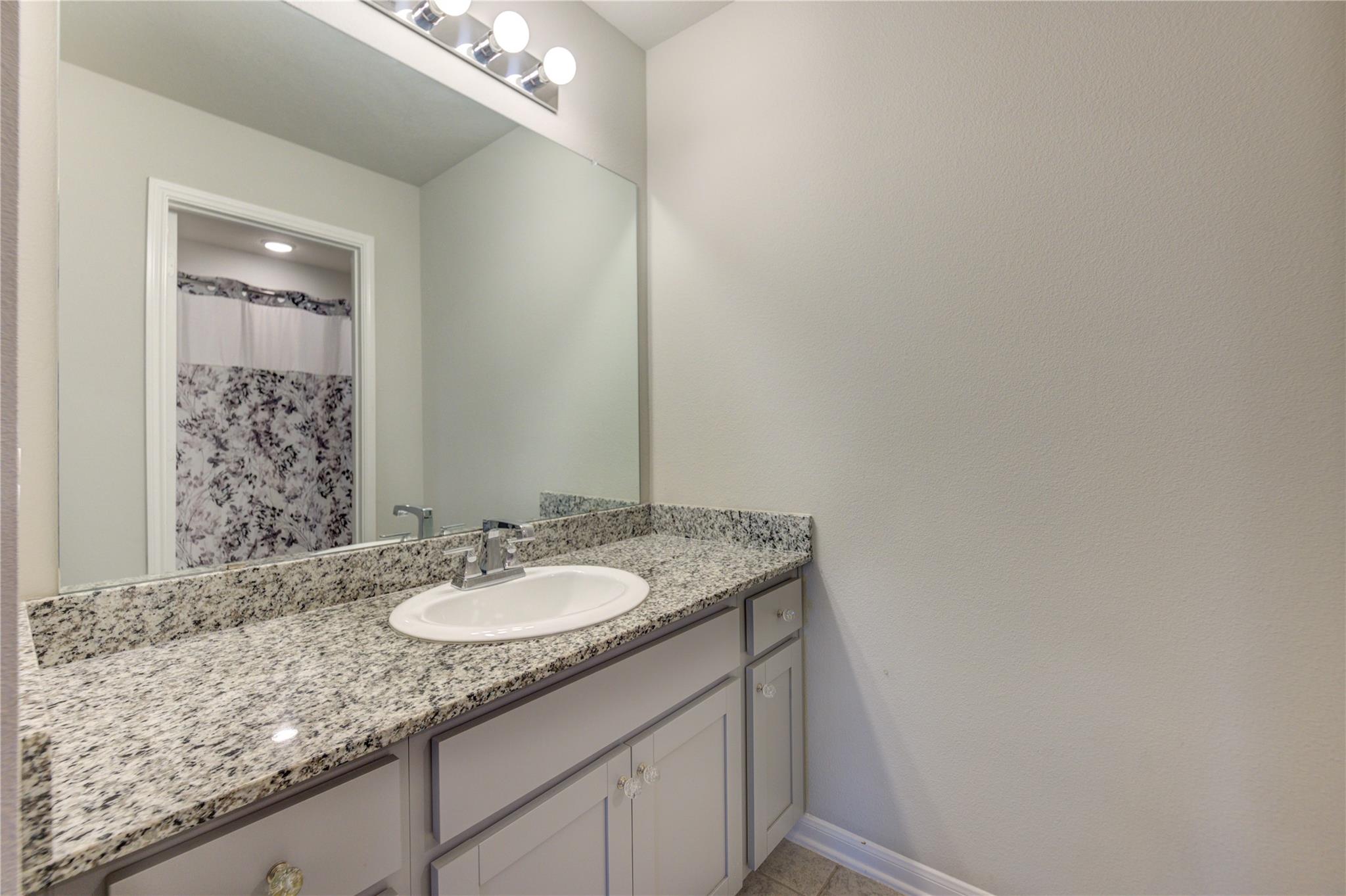 2727 Camellia Avenue