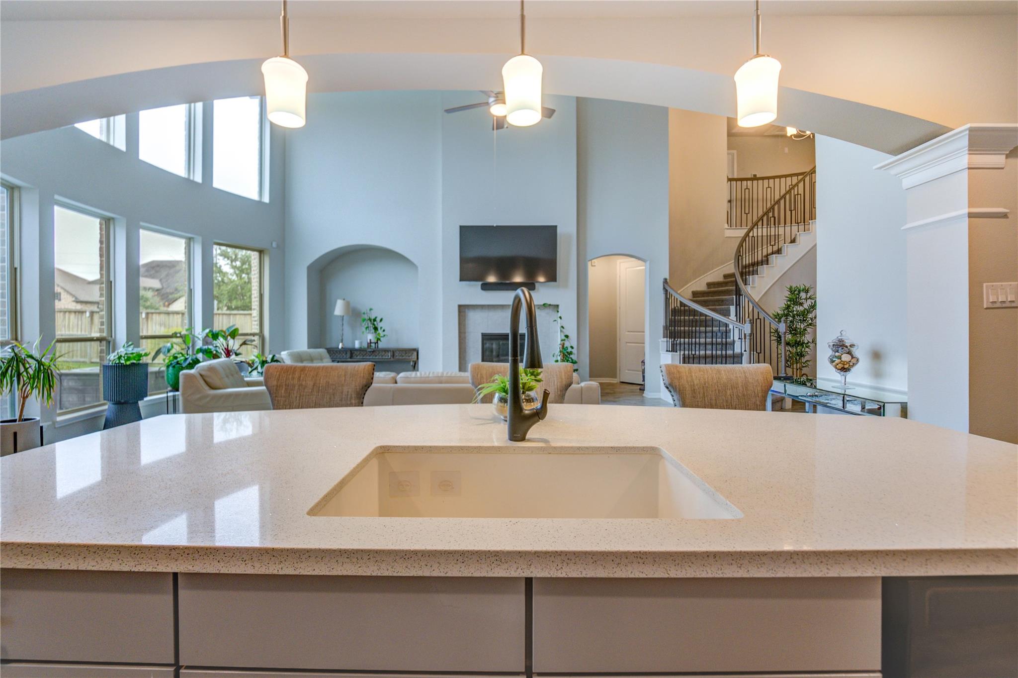 2727 Camellia Avenue