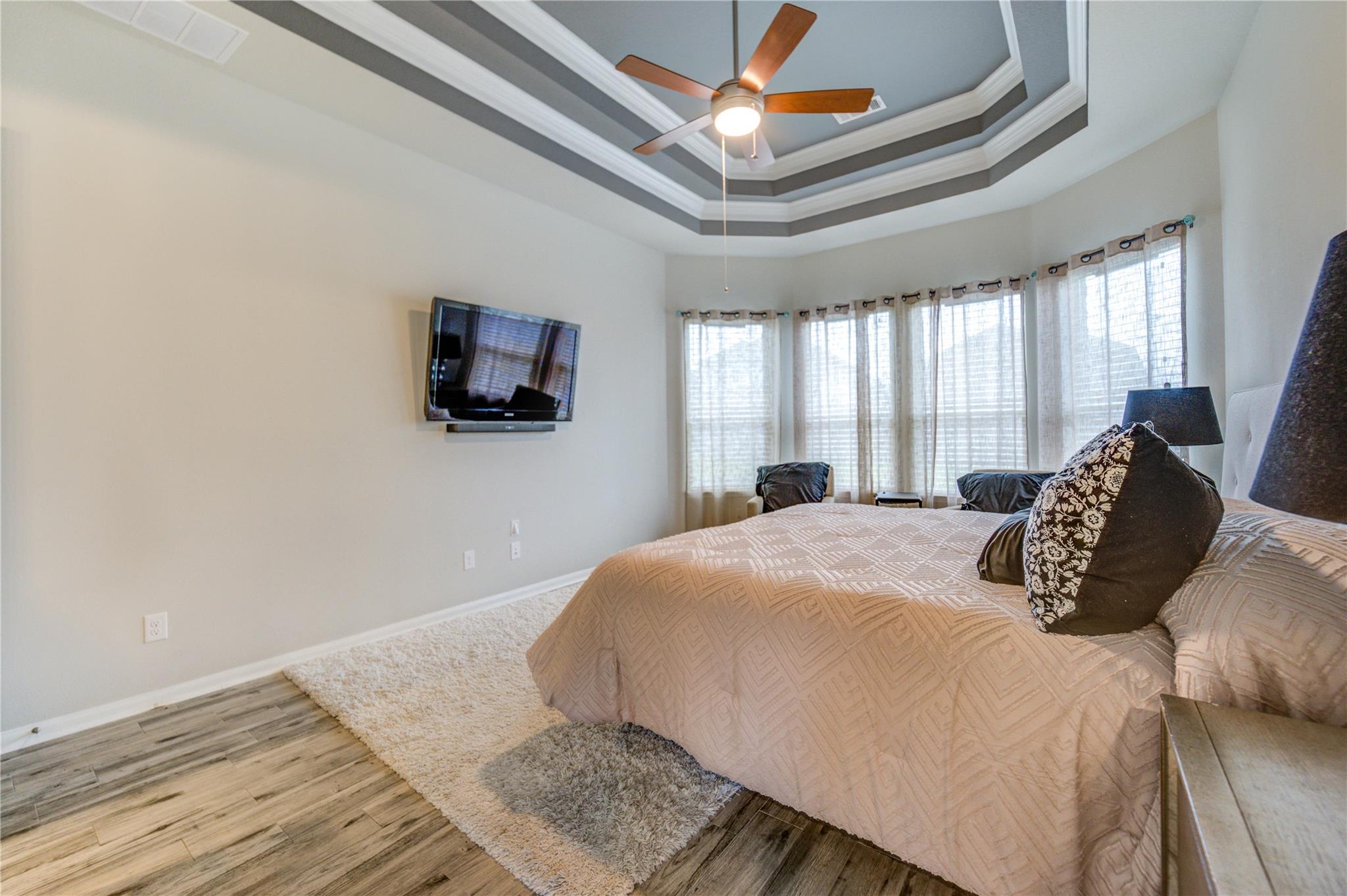 2727 Camellia Avenue