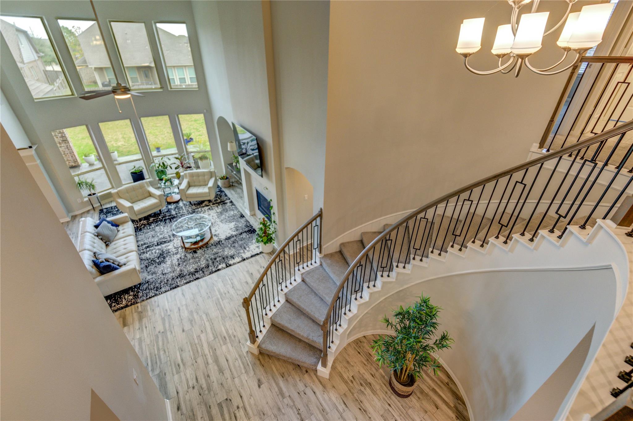 2727 Camellia Avenue