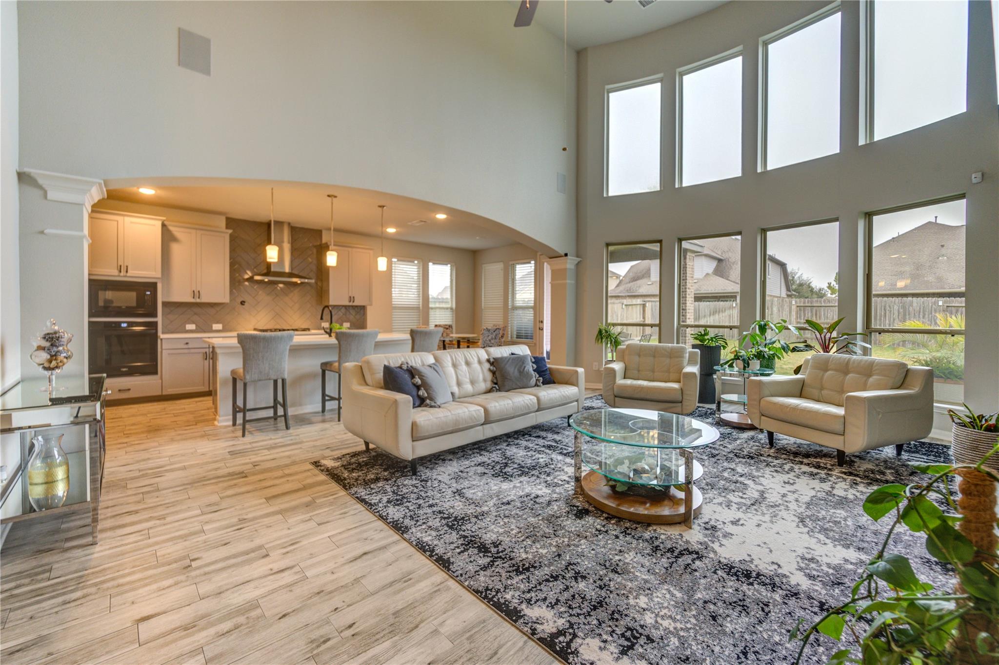 2727 Camellia Avenue