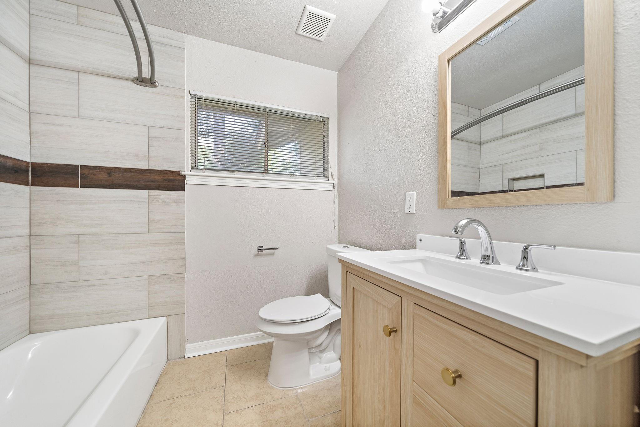 5814 Westover Street