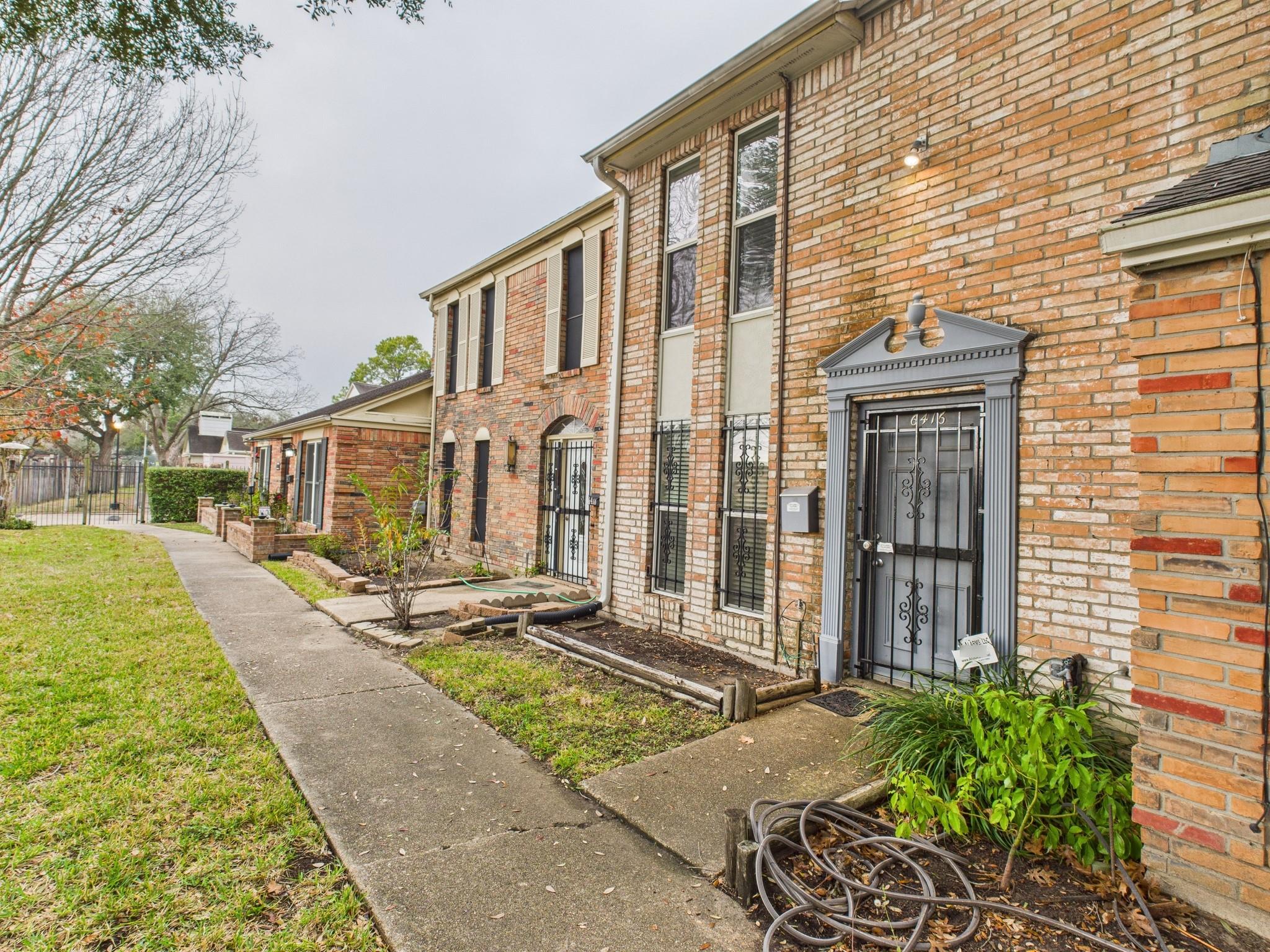 6416 Bankside Drive # 42