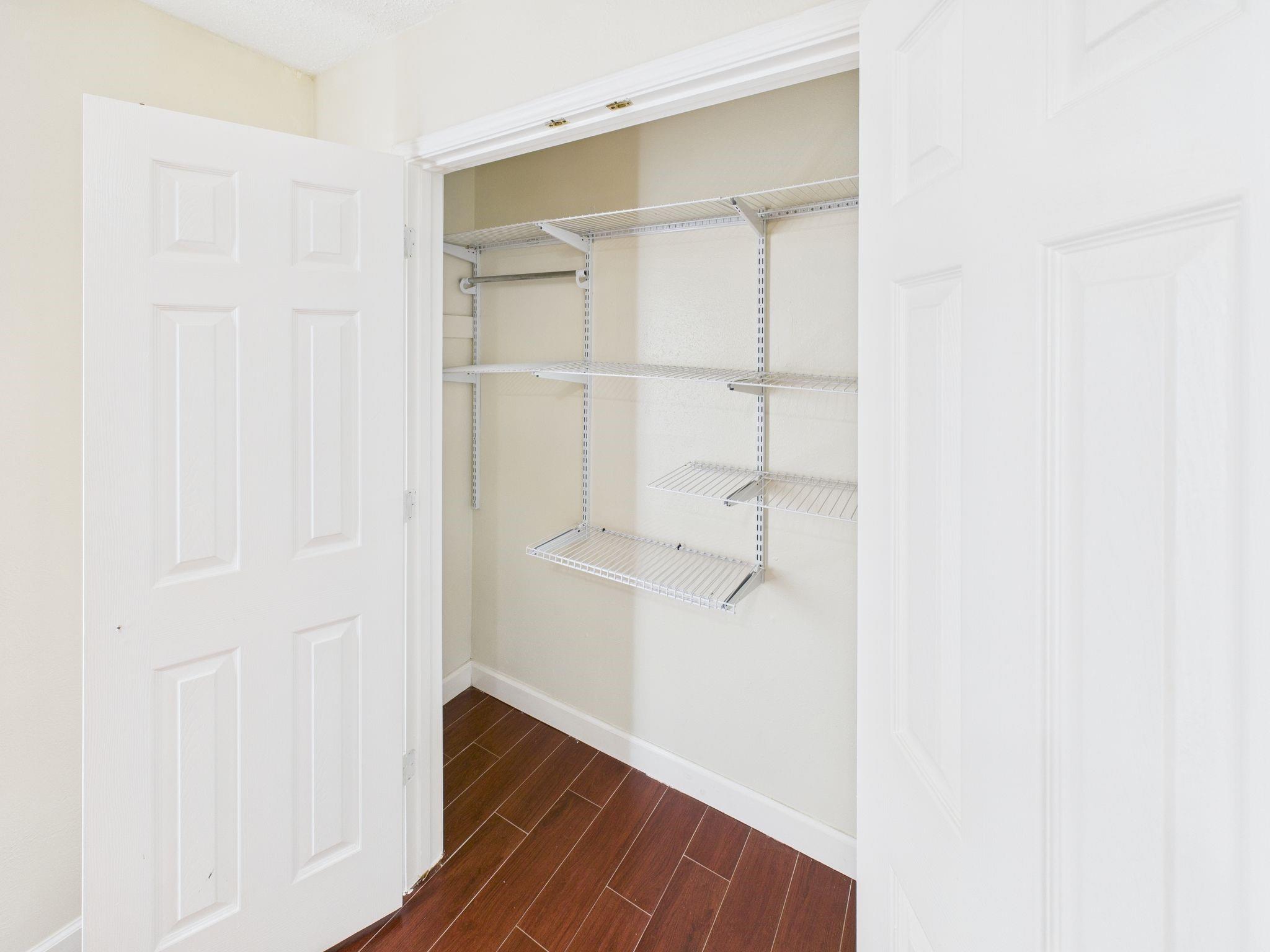 13010 Foxburo Drive, Houston