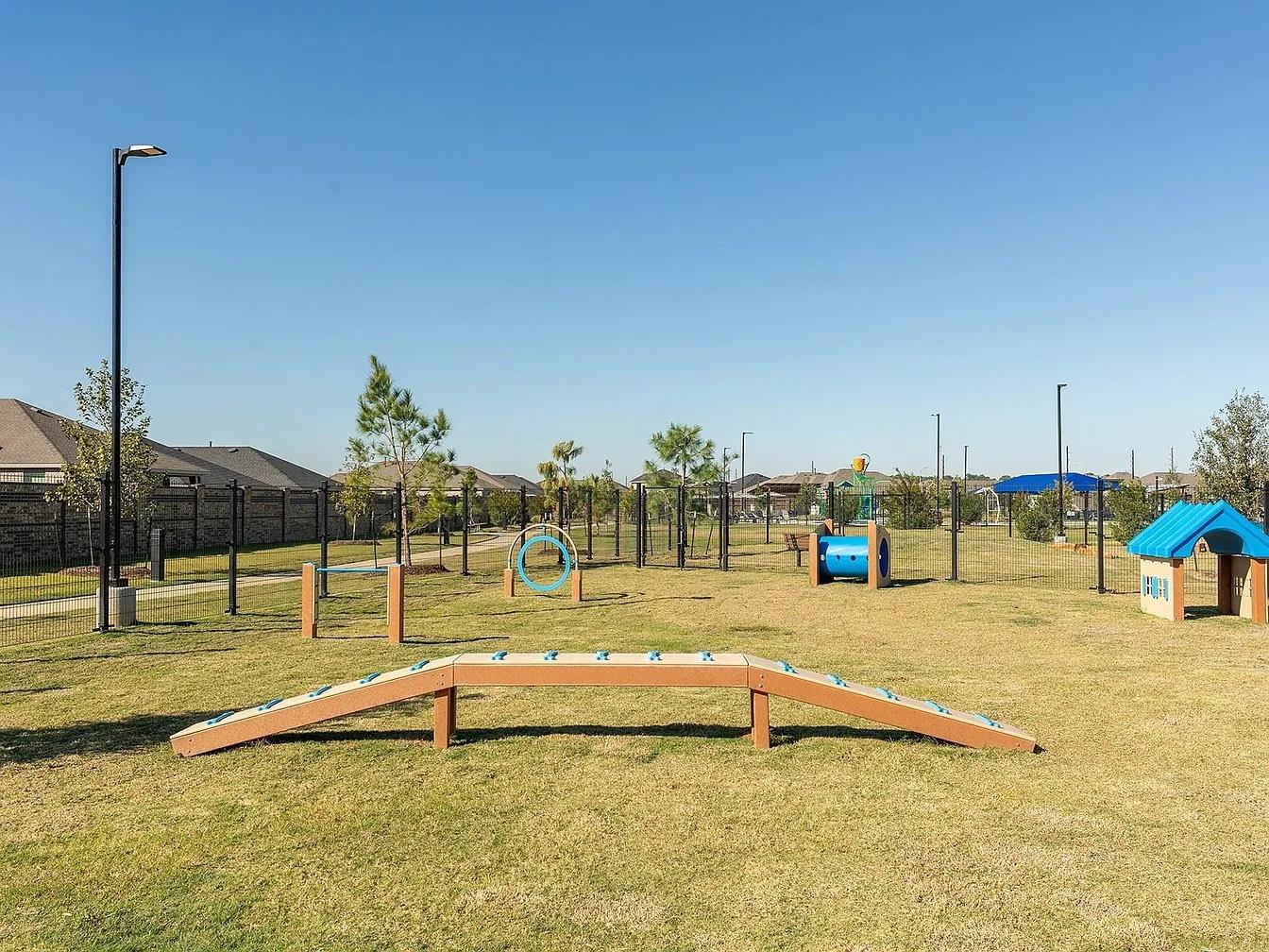 19715 Casa Brook Ln, Hockley