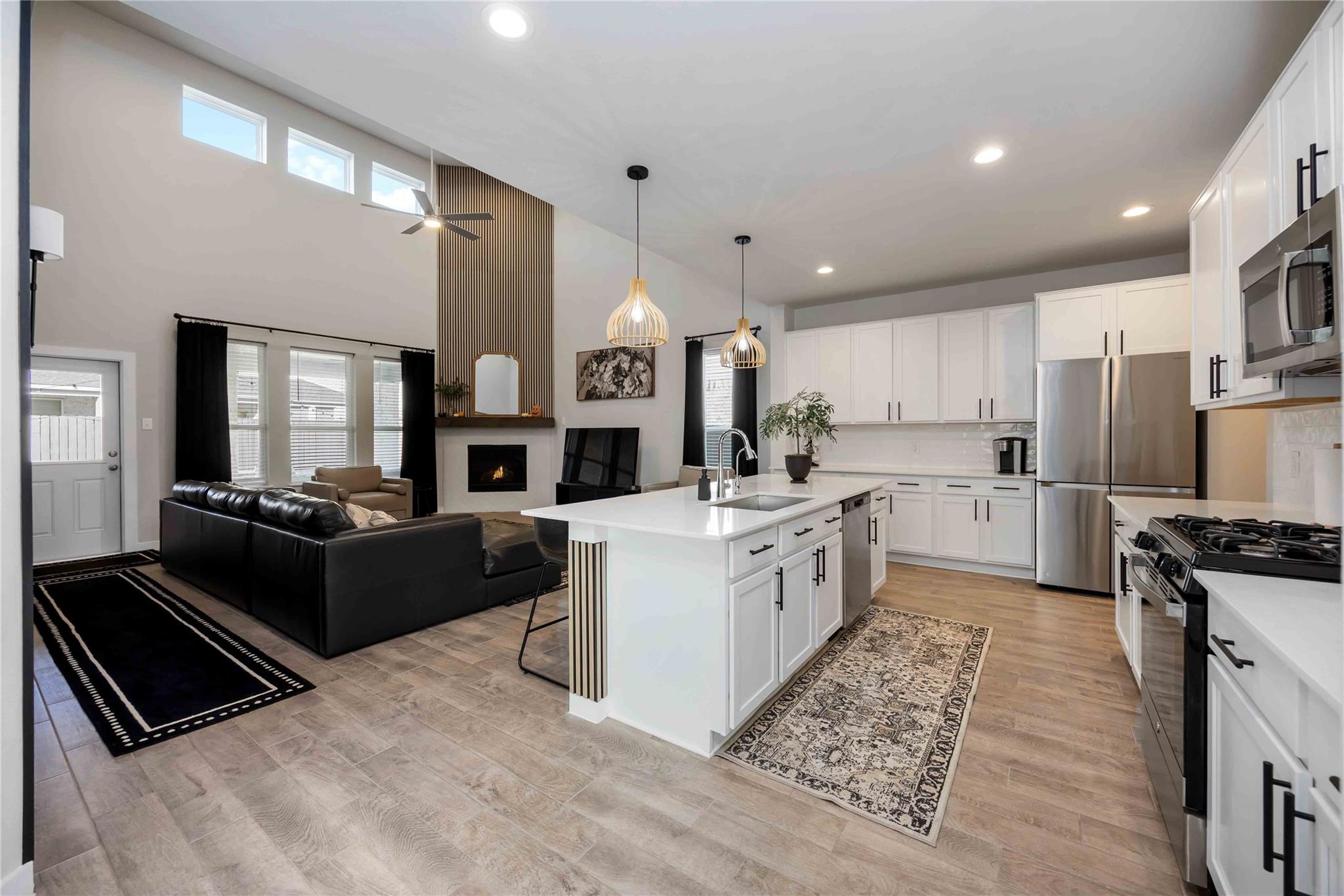 19715 Casa Brook Ln, Hockley