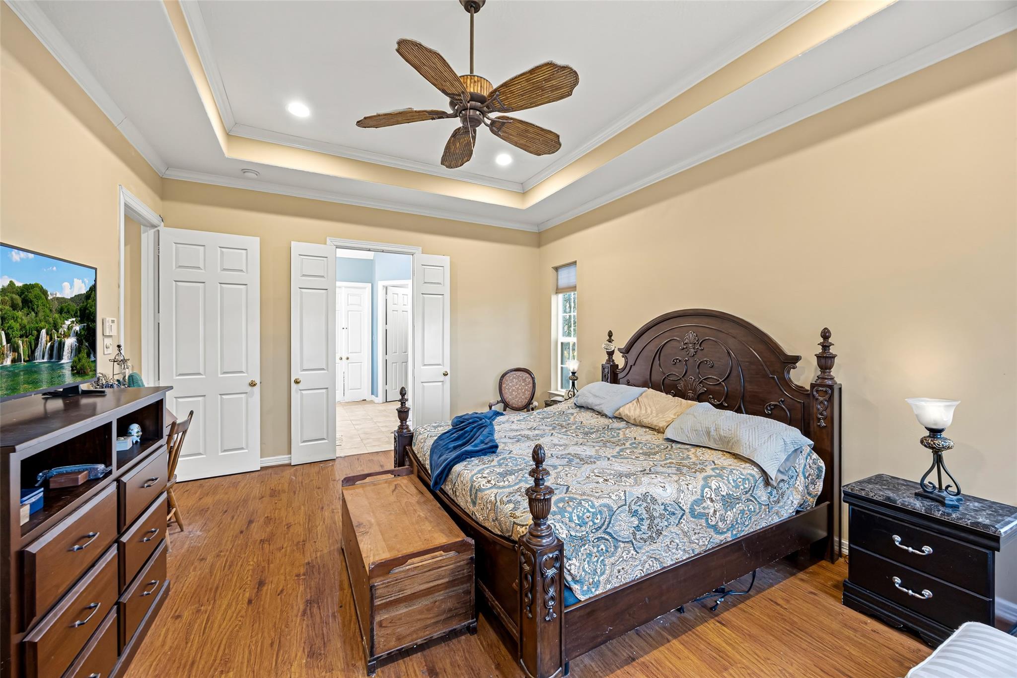 3015 River Forest Dr