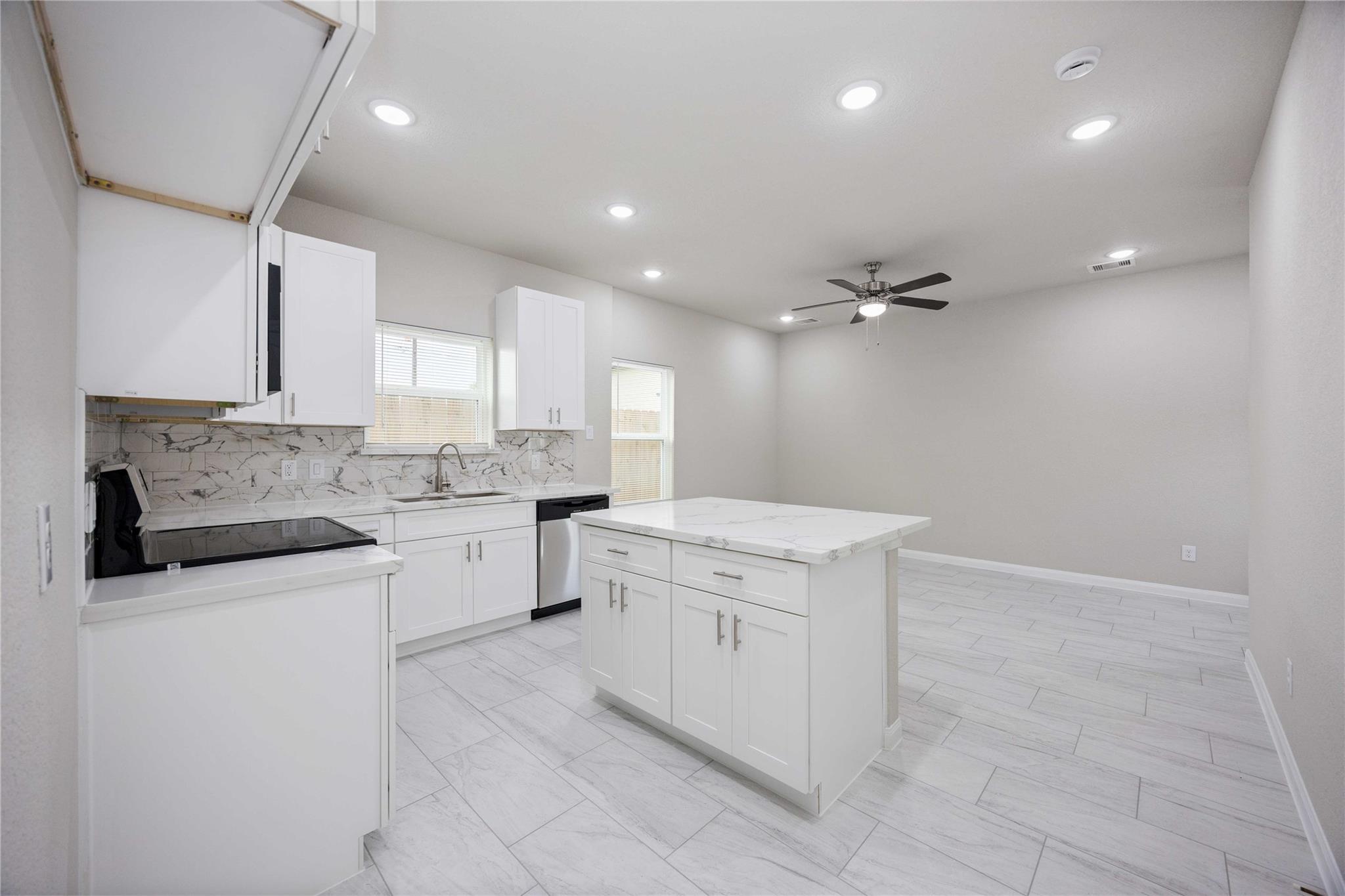 8004 Birmingham Street Unit: A/B