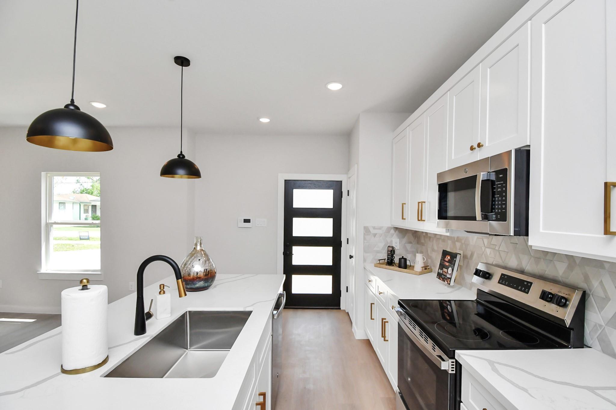 7926 Gladstone Street # B