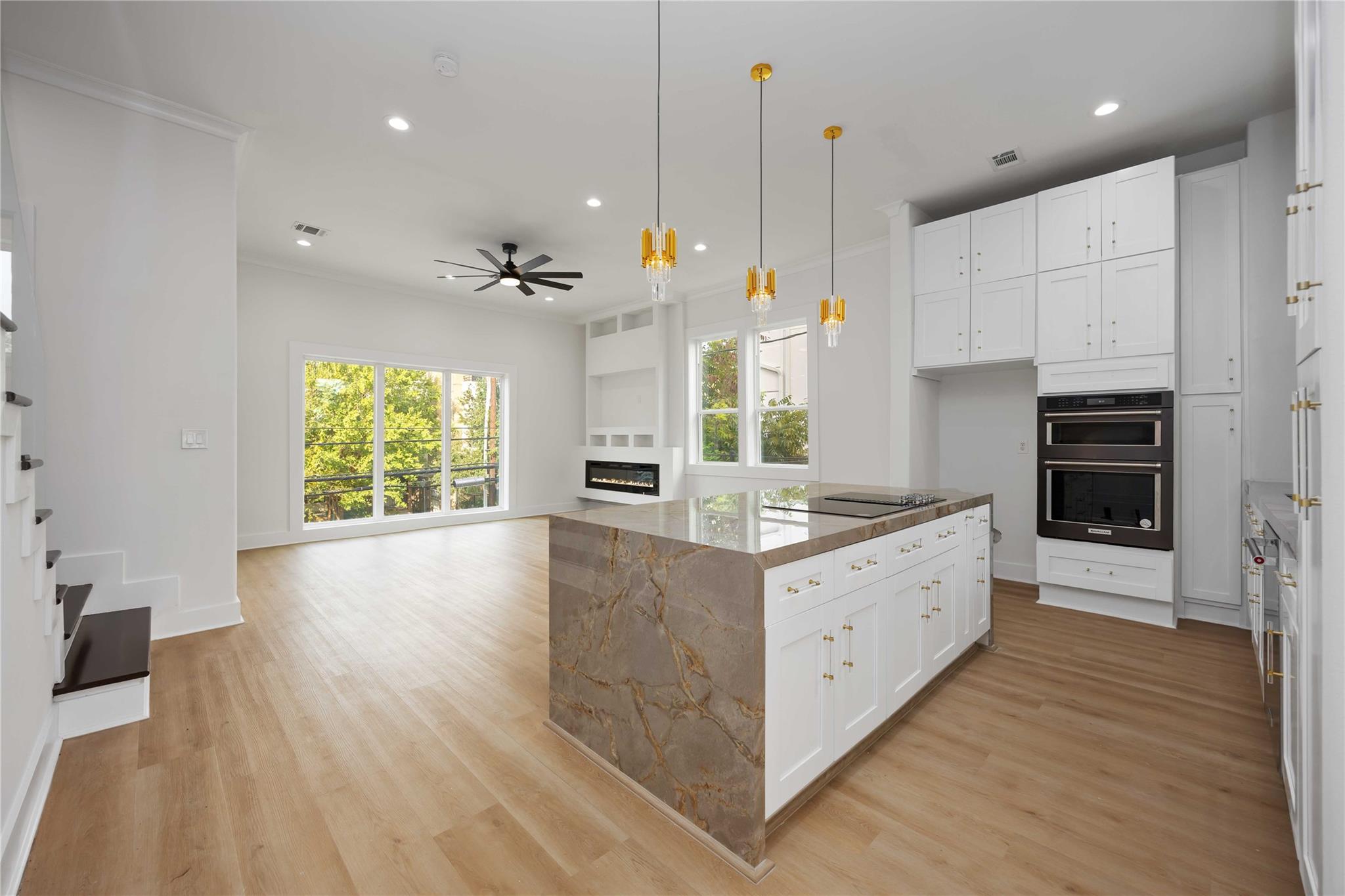 1413 Stanford Street