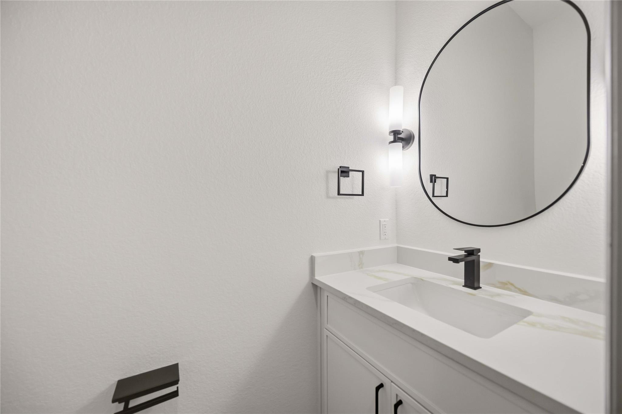 5218 Higgins Street Unit: A/B