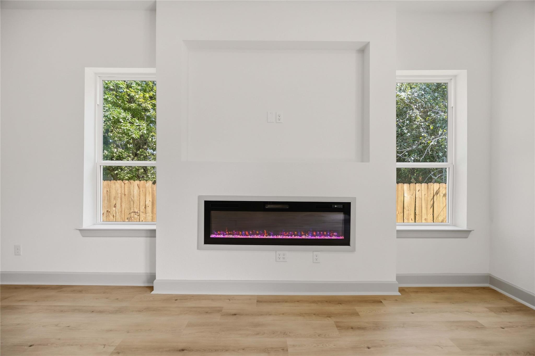 5218 Higgins Street Unit: A/B