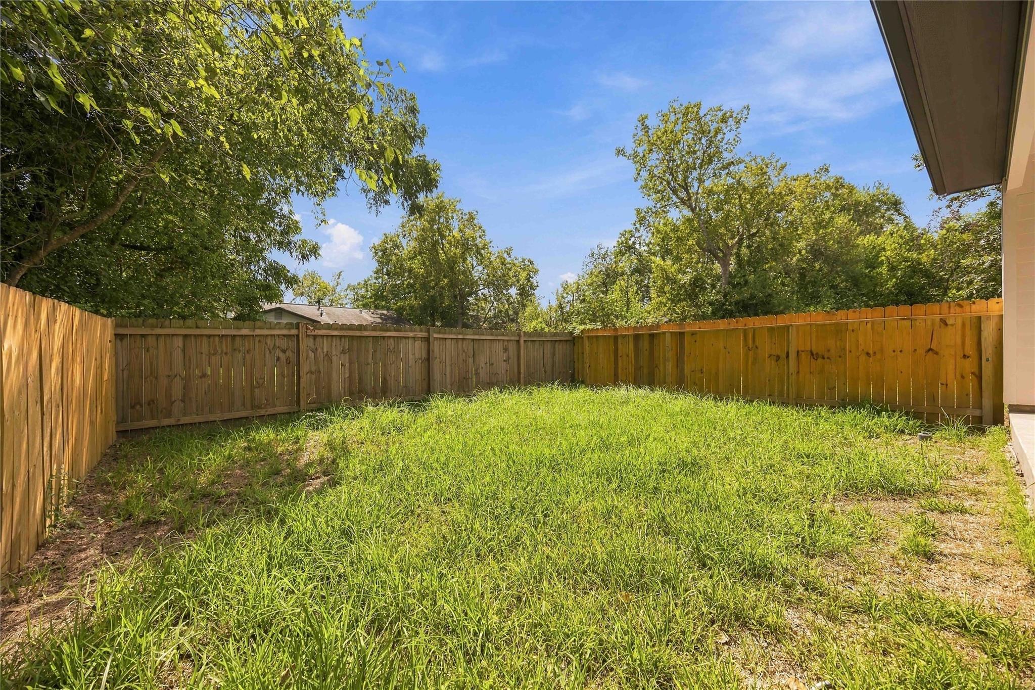 5218 Higgins Street Unit: A/B