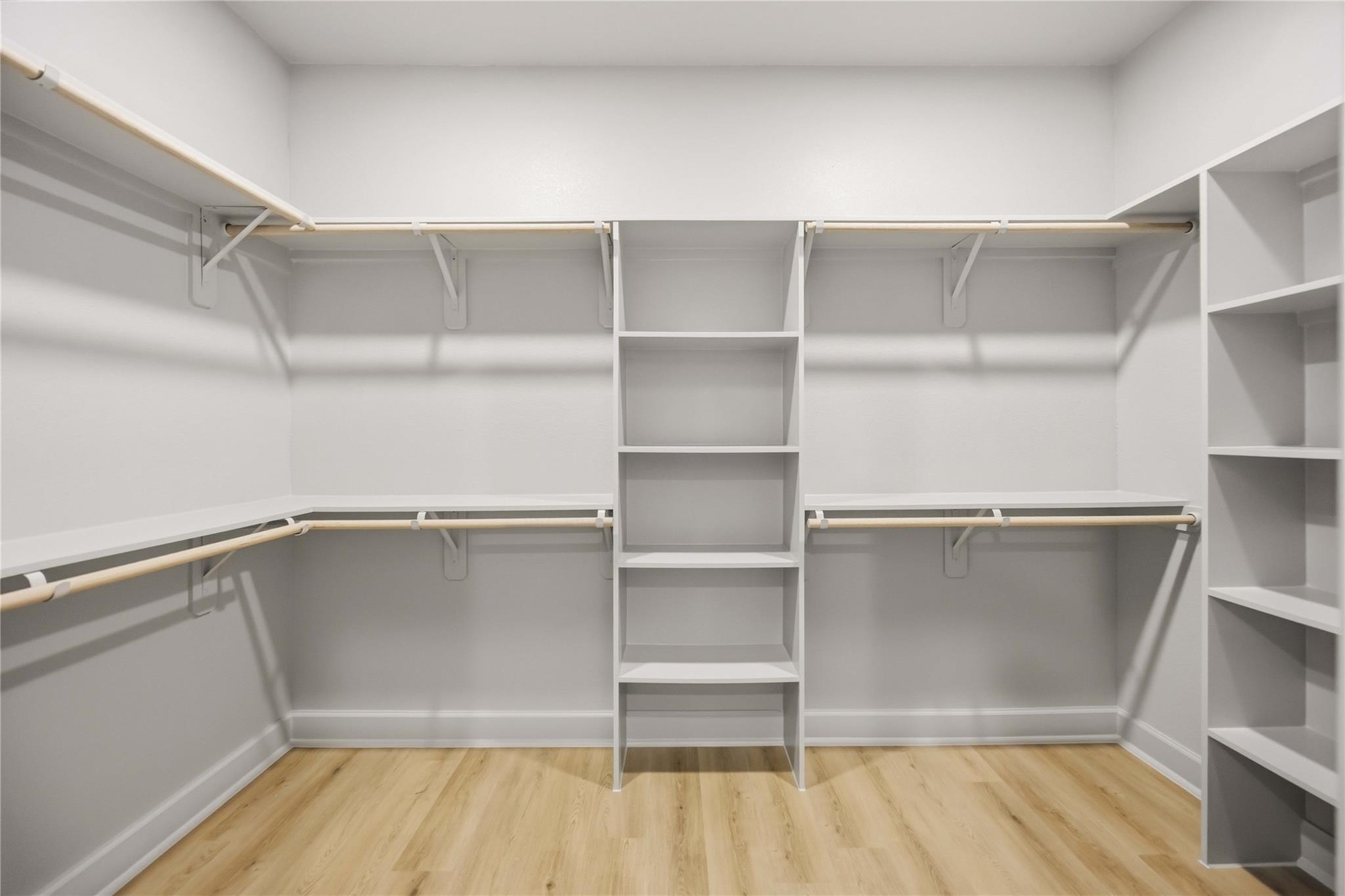 5218 Higgins Street Unit: A/B