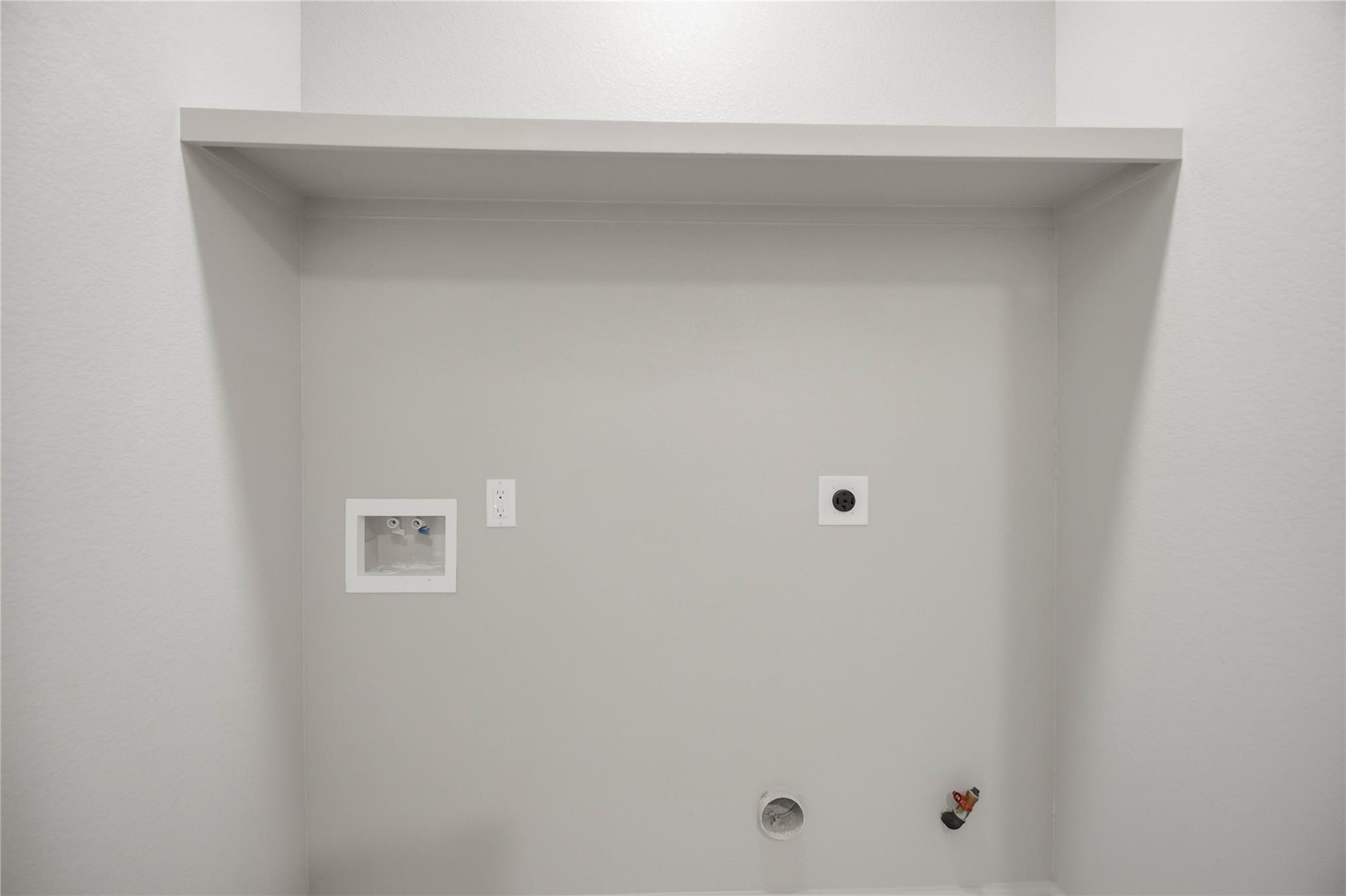 5218 Higgins Street Unit: A/B