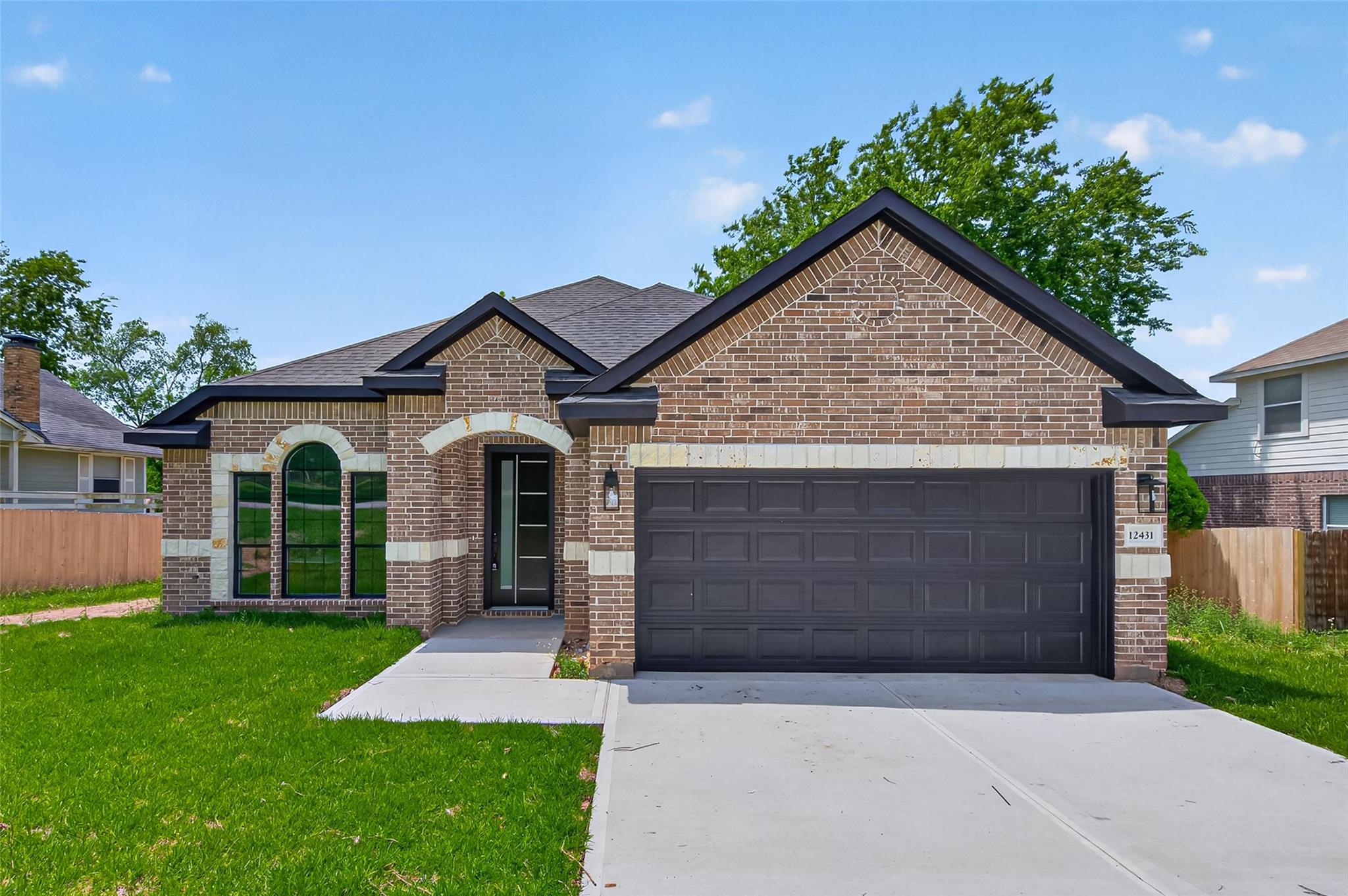 12431 Green Ridge Drive