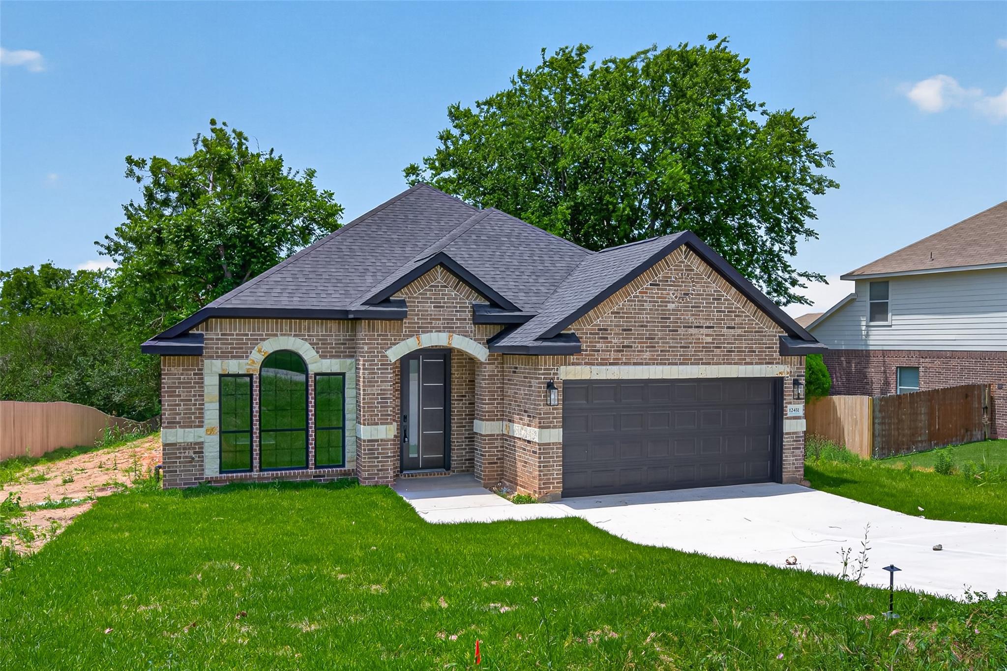 12431 Green Ridge Drive