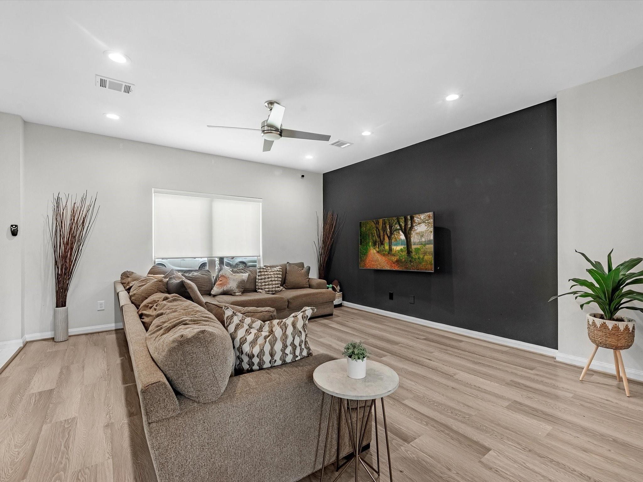 8407 James Franklin Street