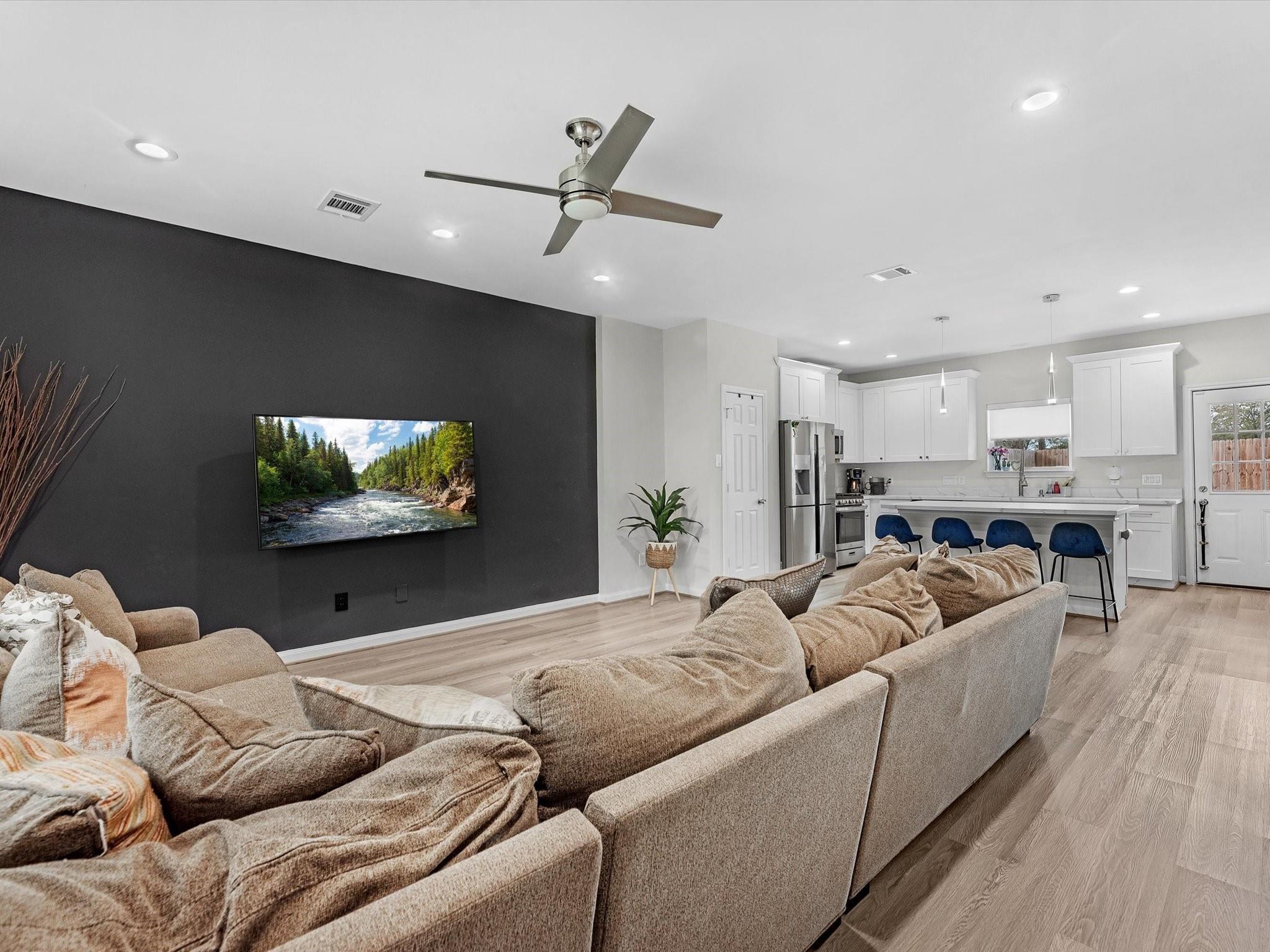 8407 James Franklin Street