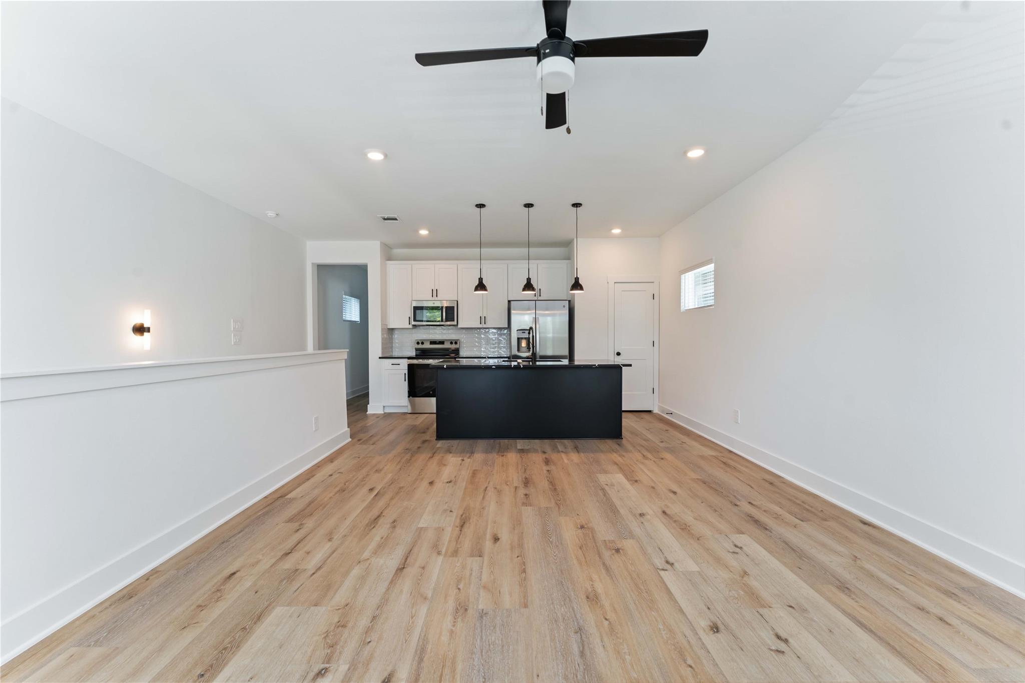 8023 Cora Street # B, Houston Unit: B