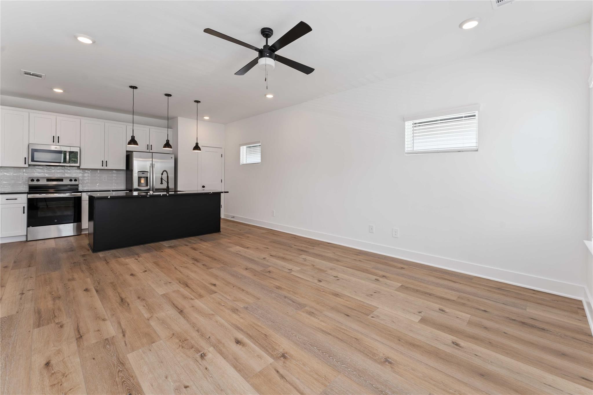 8023 Cora Street # B, Houston Unit: B