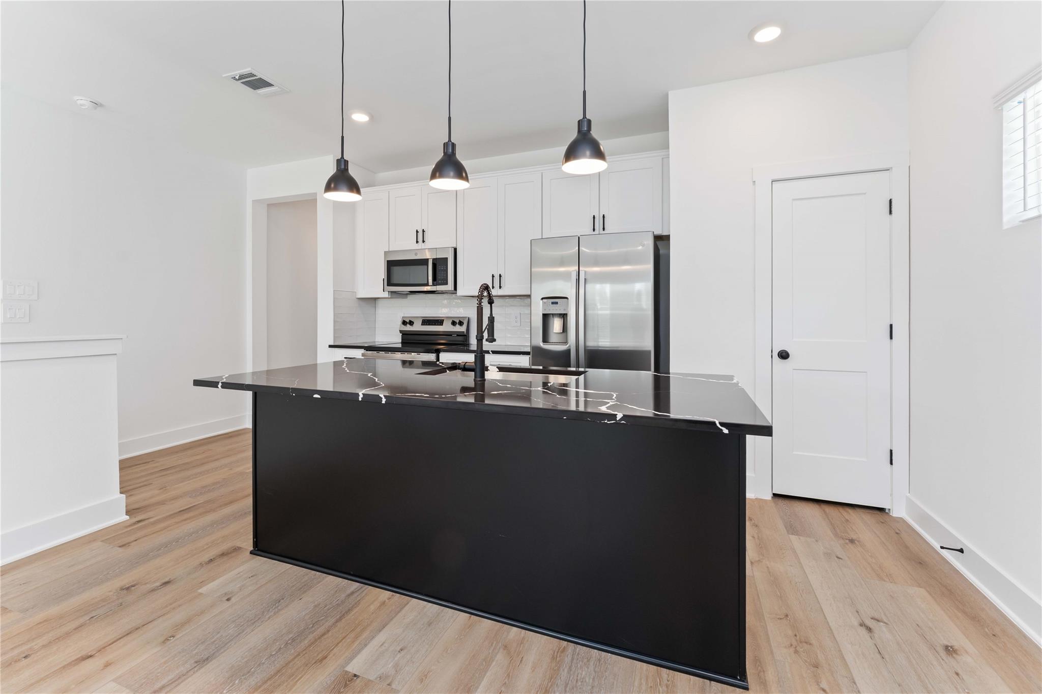 8023 Cora Street # B, Houston Unit: B