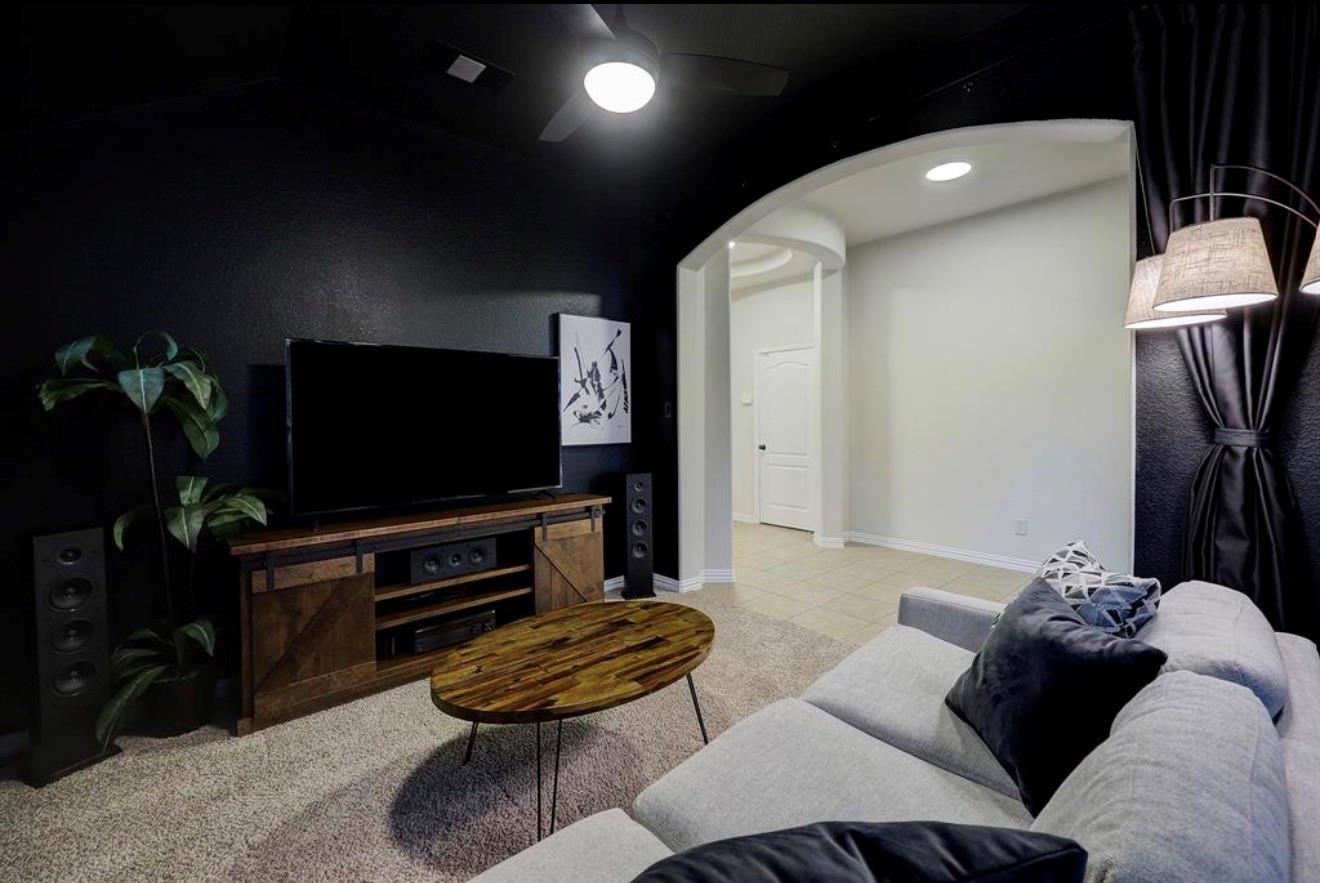 7503 Amber Village Circle