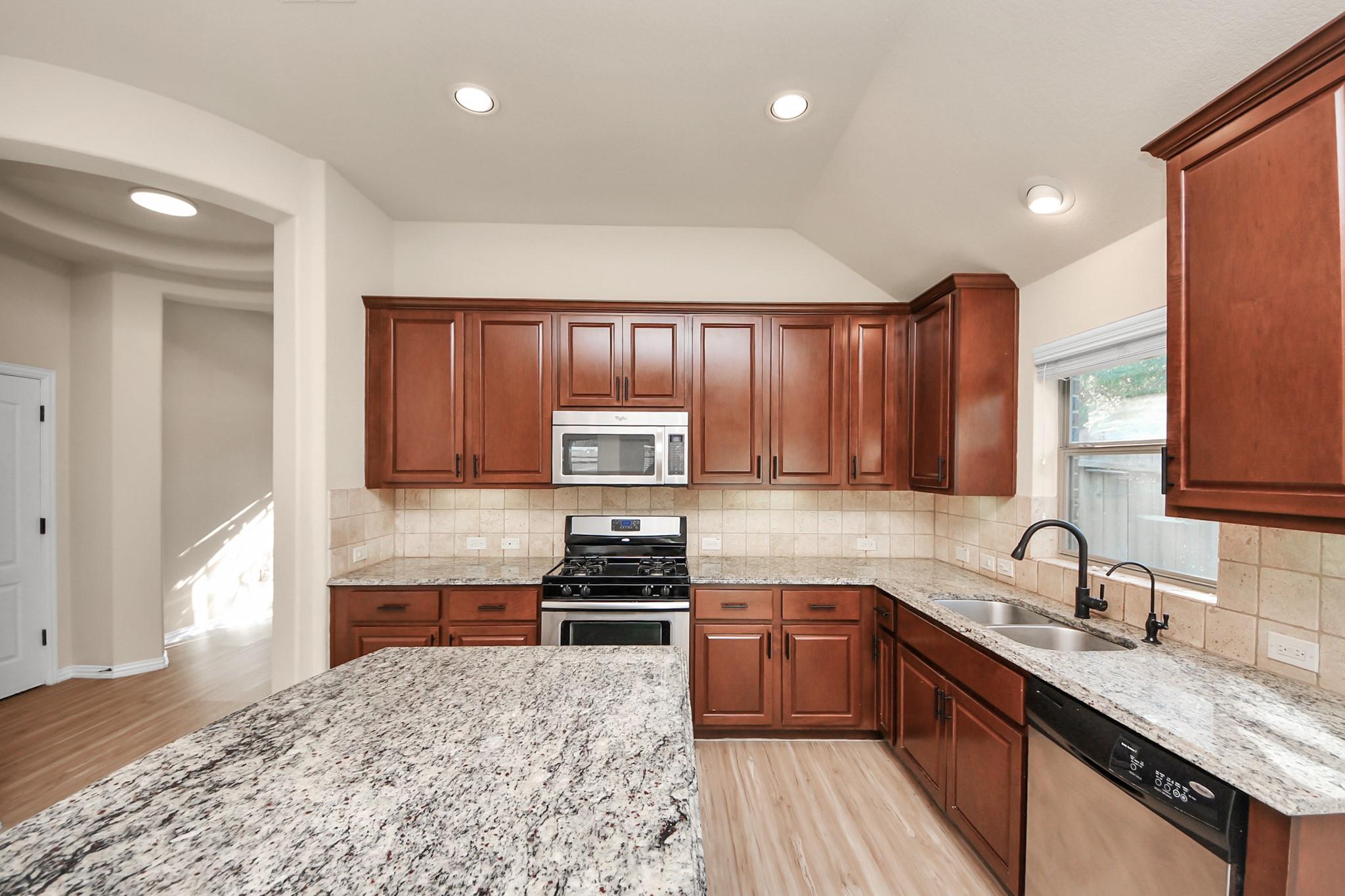 7503 Amber Village Circle