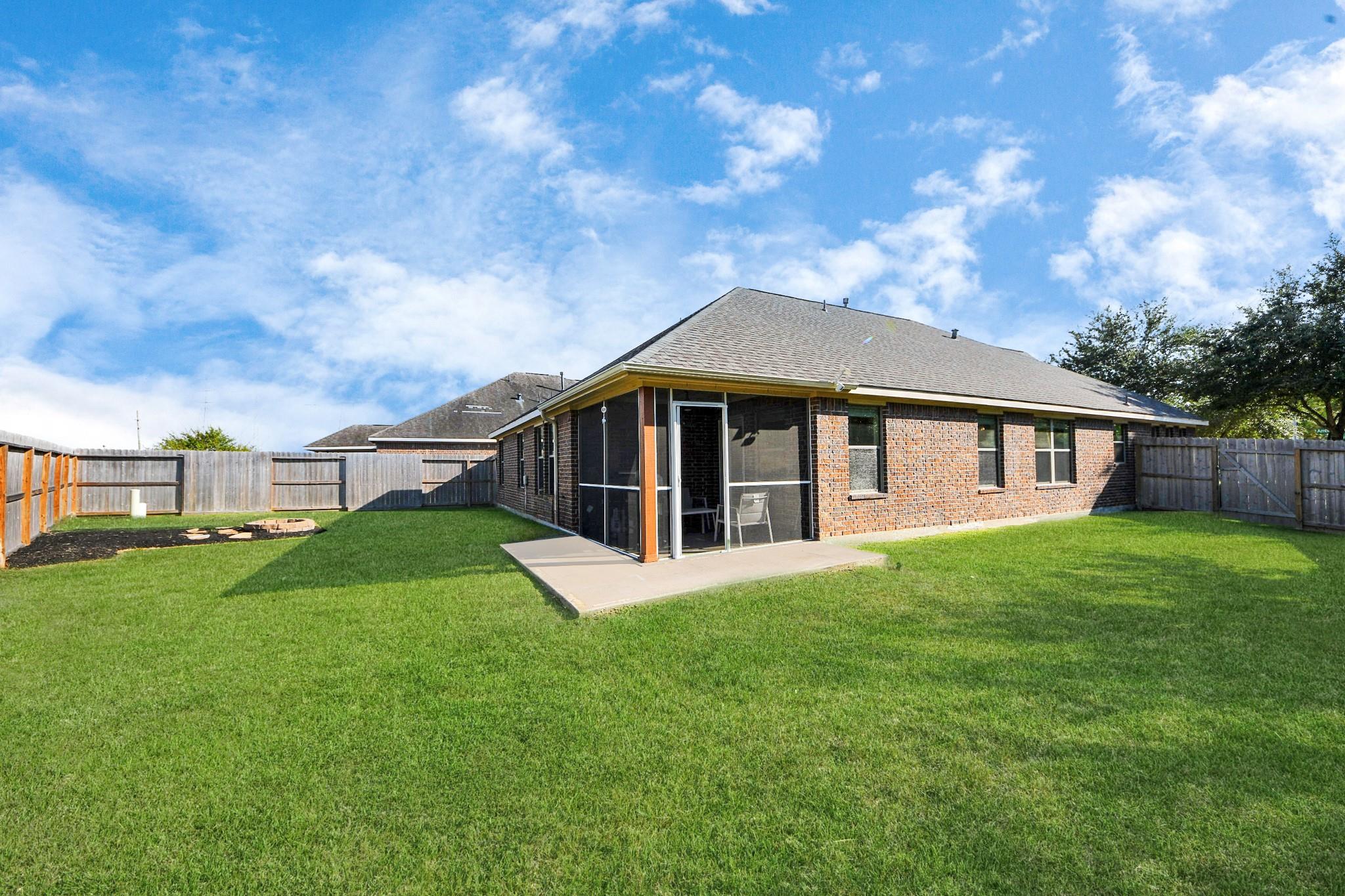 7503 Amber Village Circle