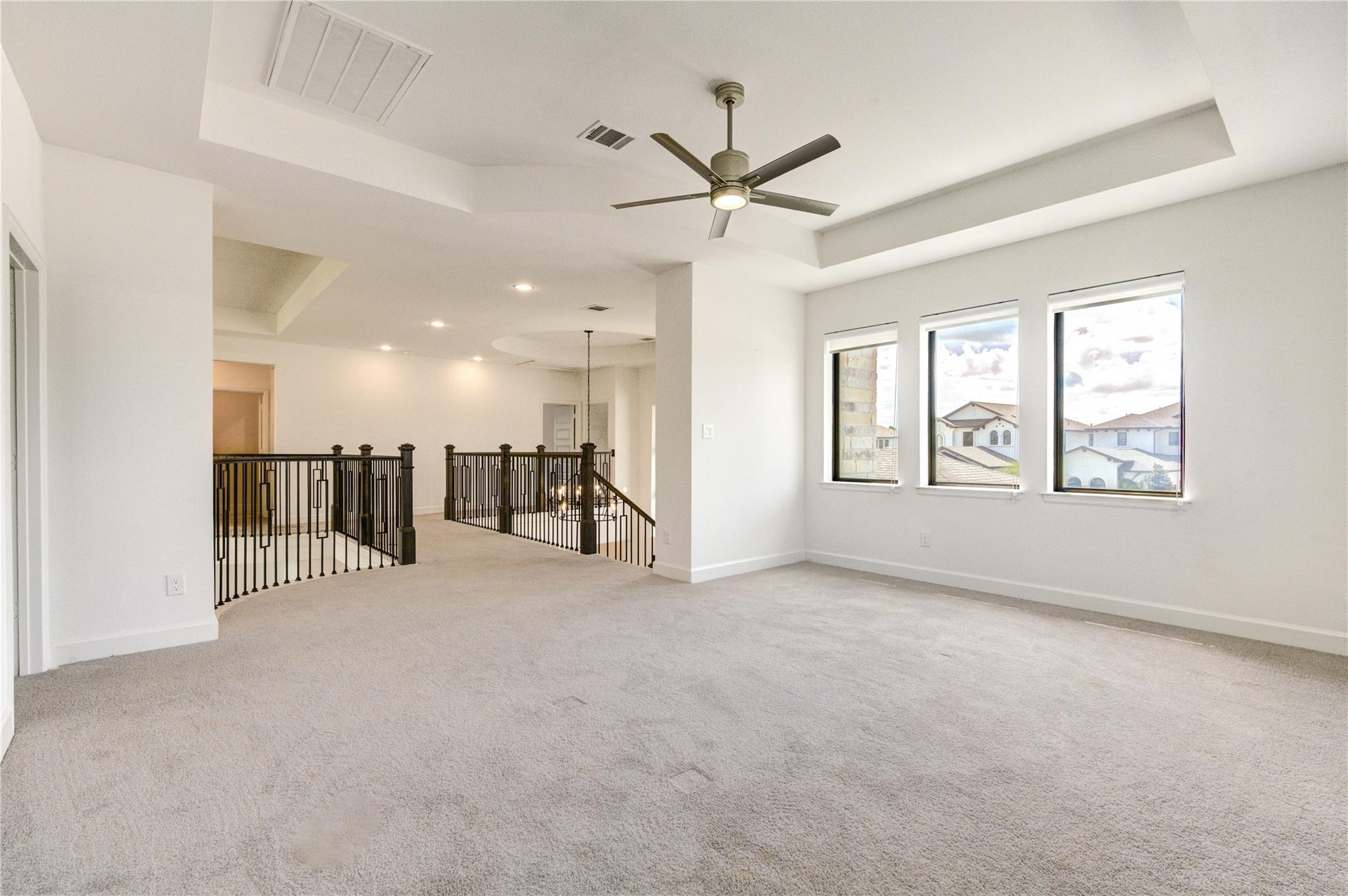 9015 Orchard Cove