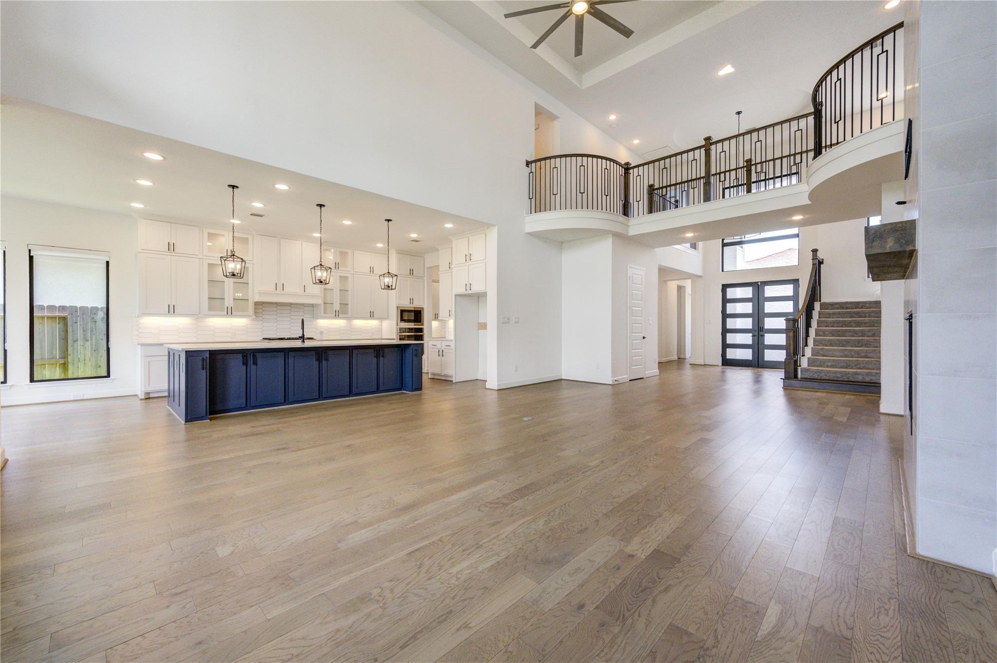 9015 Orchard Cove