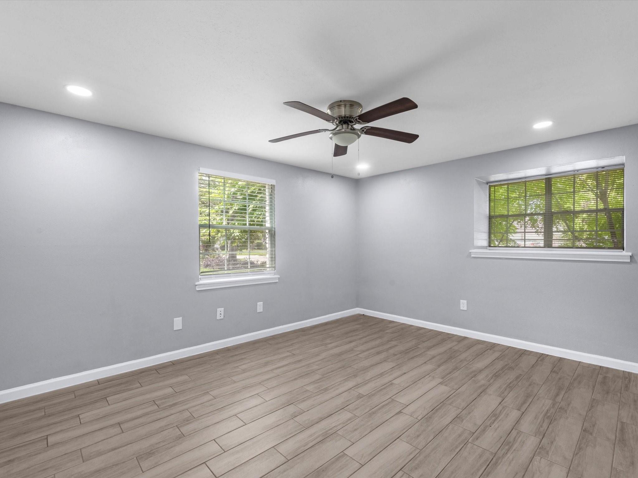 5747 Fontenelle Drive