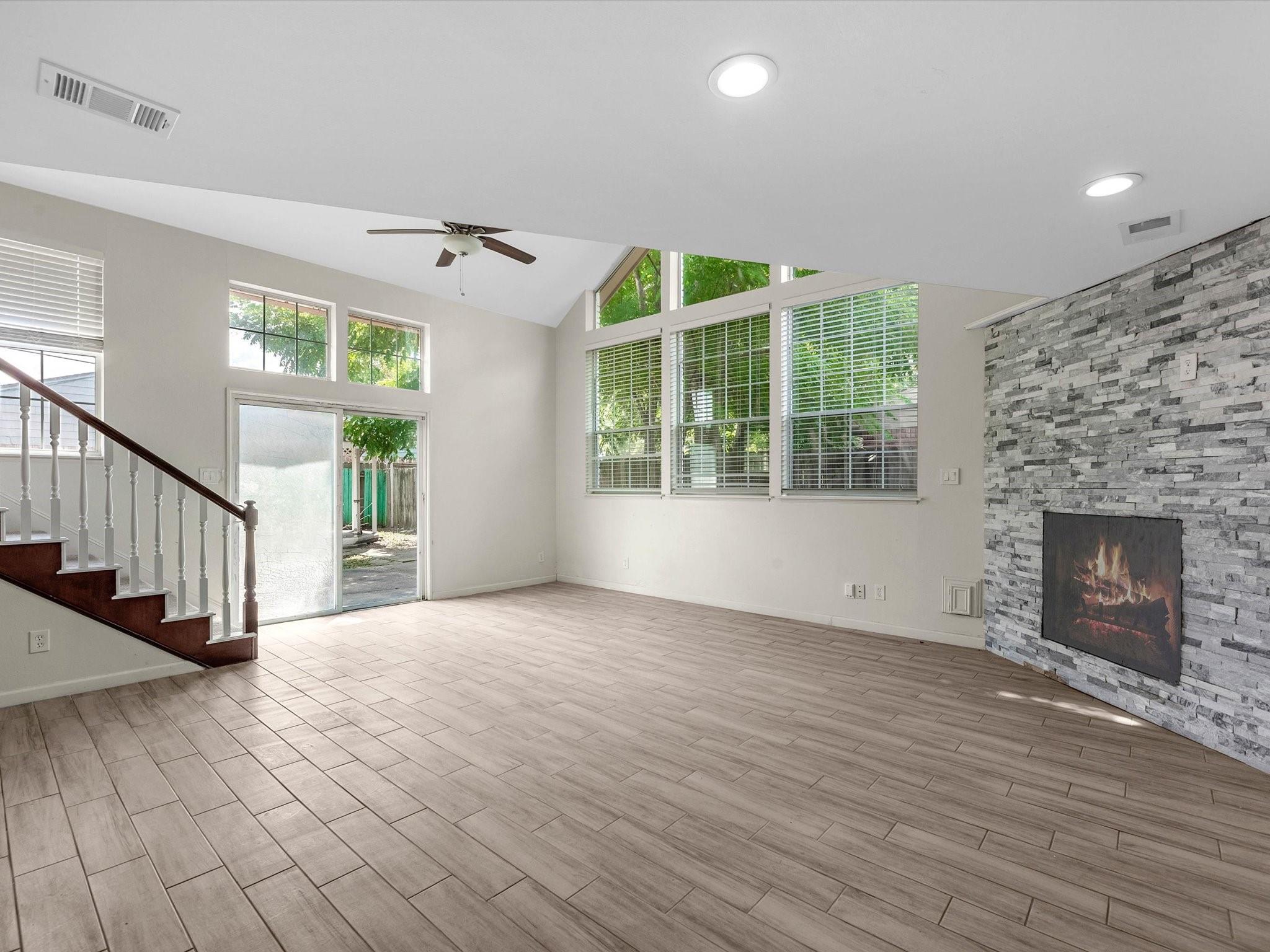 5747 Fontenelle Drive