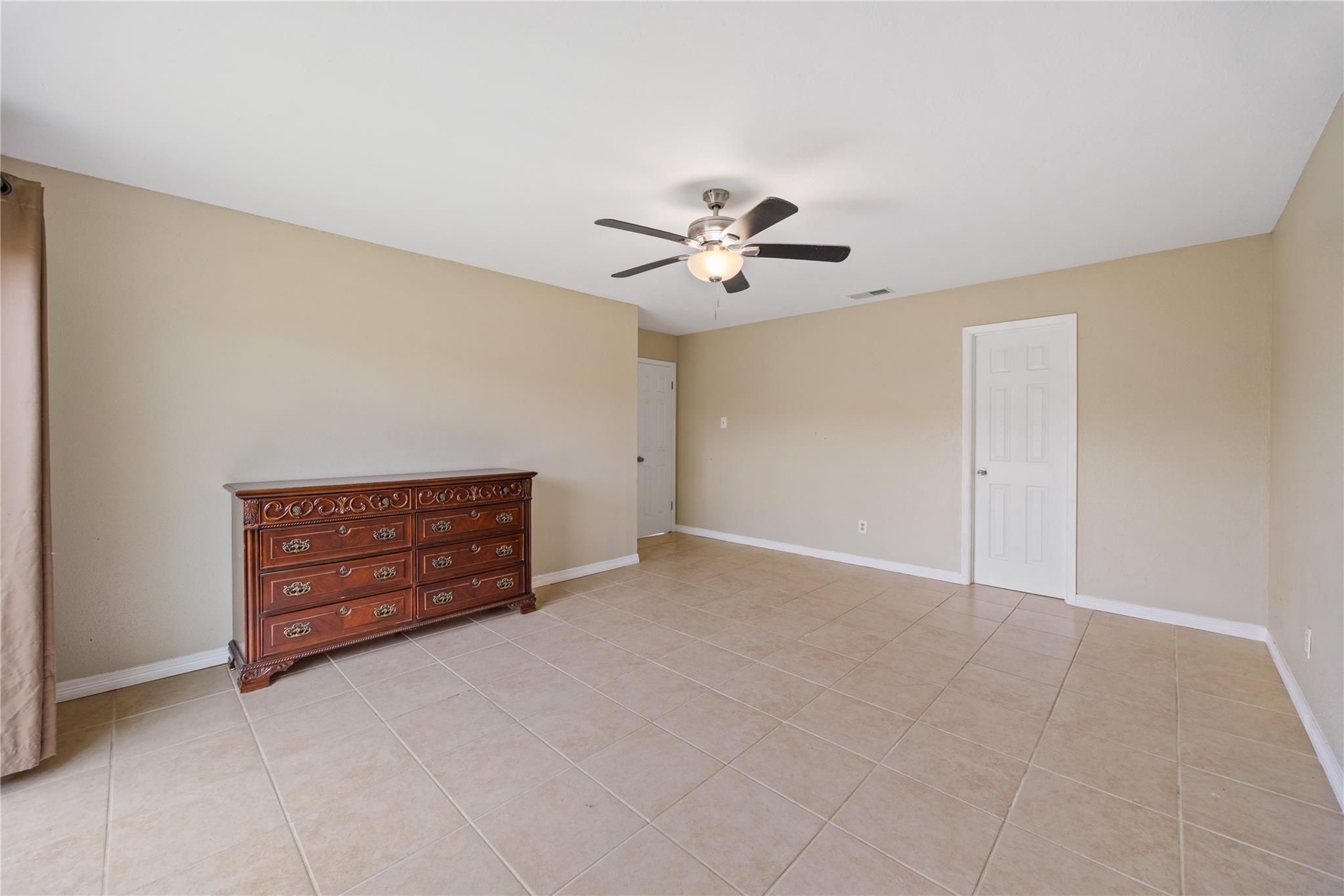 9206 Homeland Drive