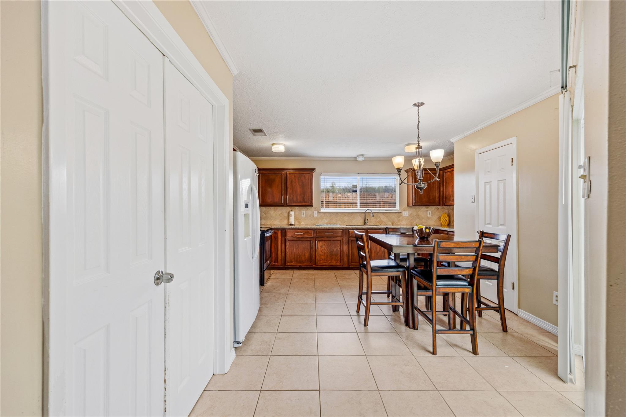 9206 Homeland Drive