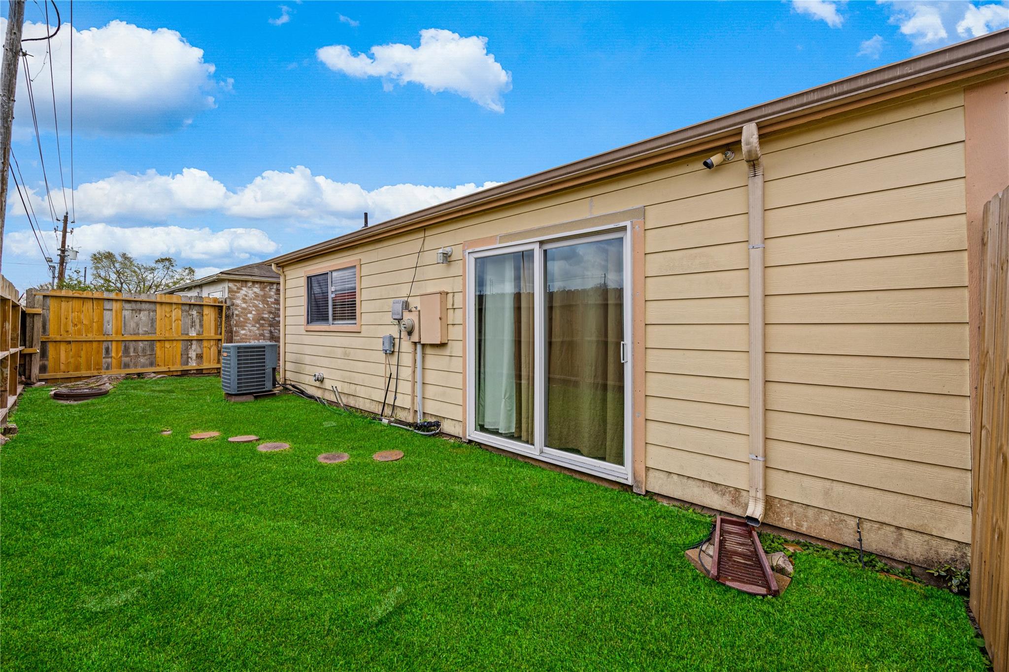 9206 Homeland Drive