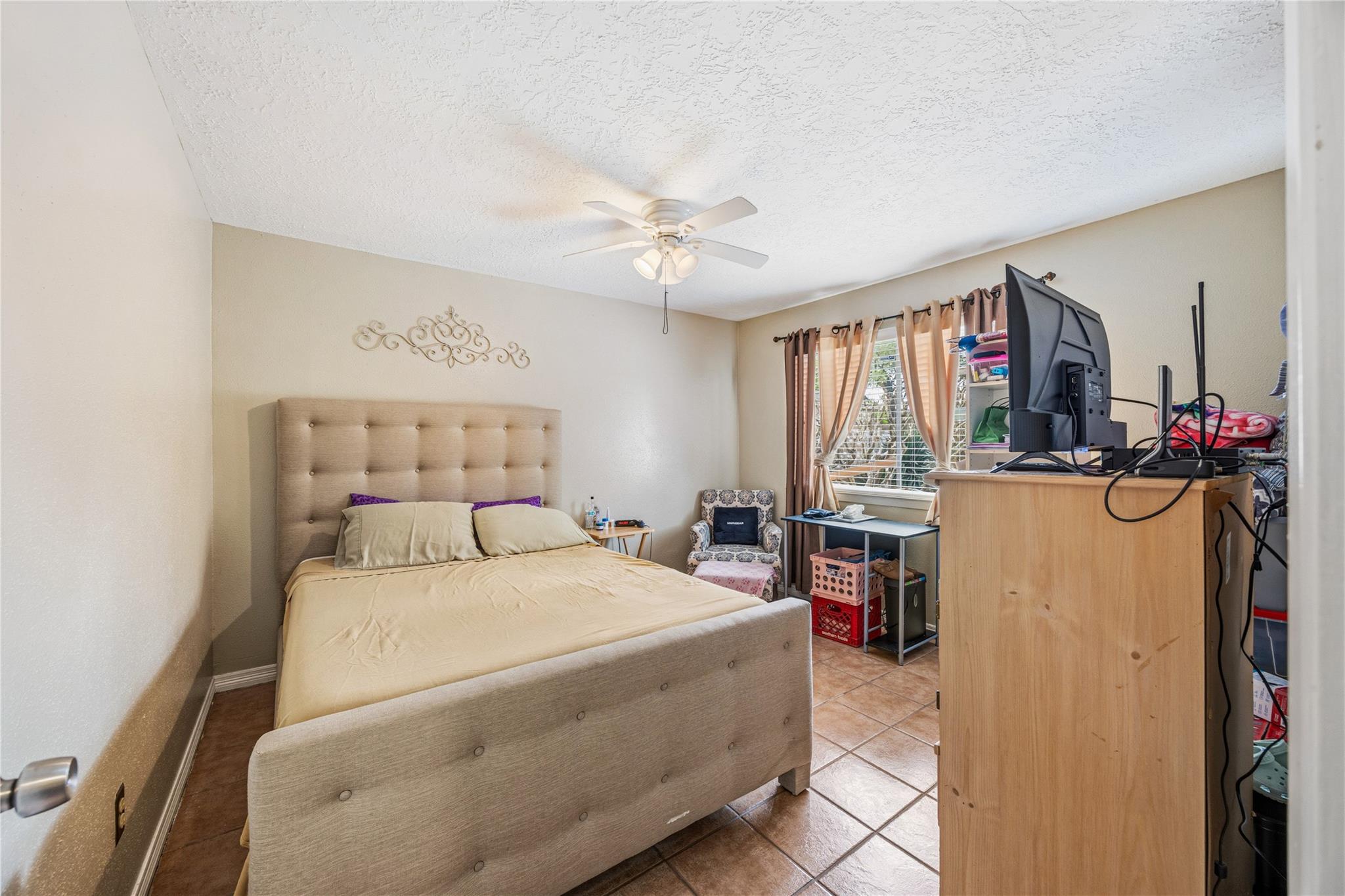 9206 Homeland Drive