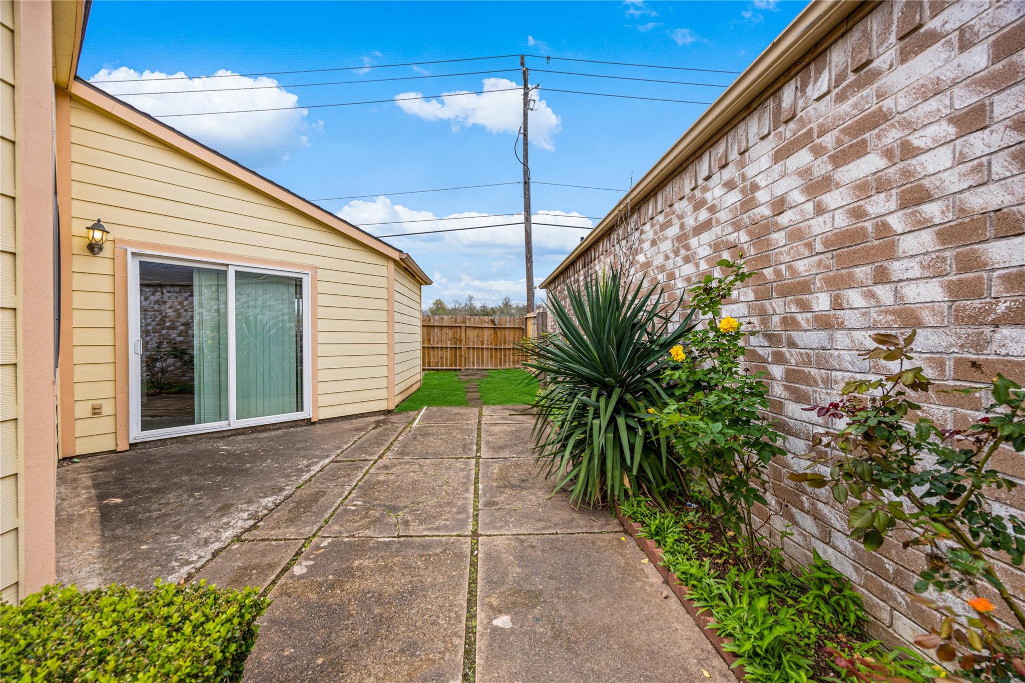 9206 Homeland Drive