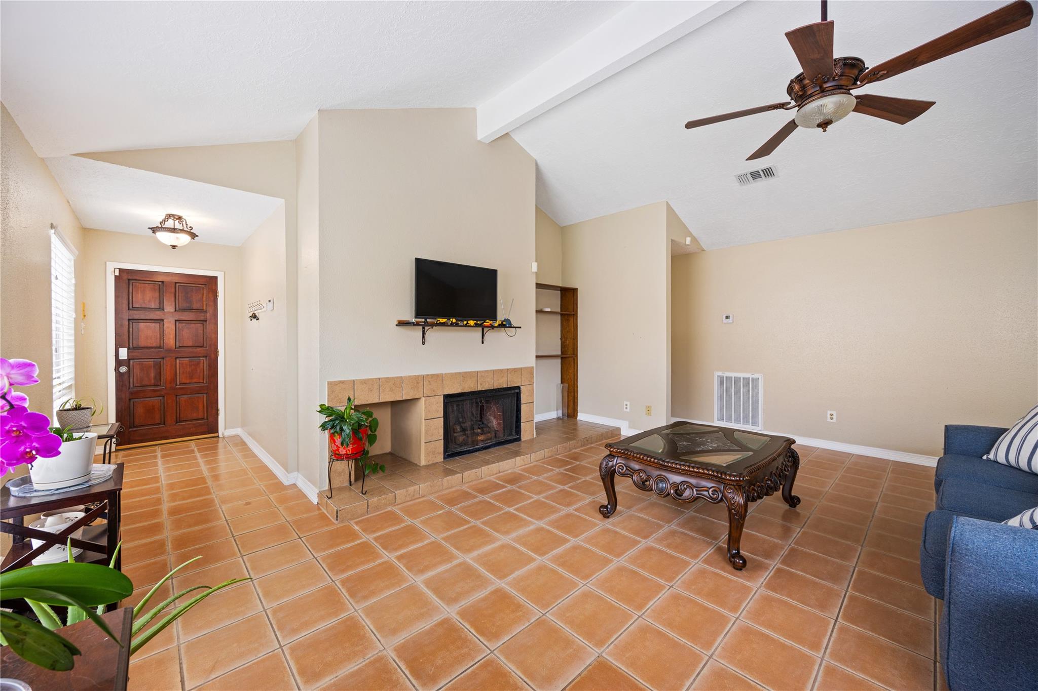 9206 Homeland Drive