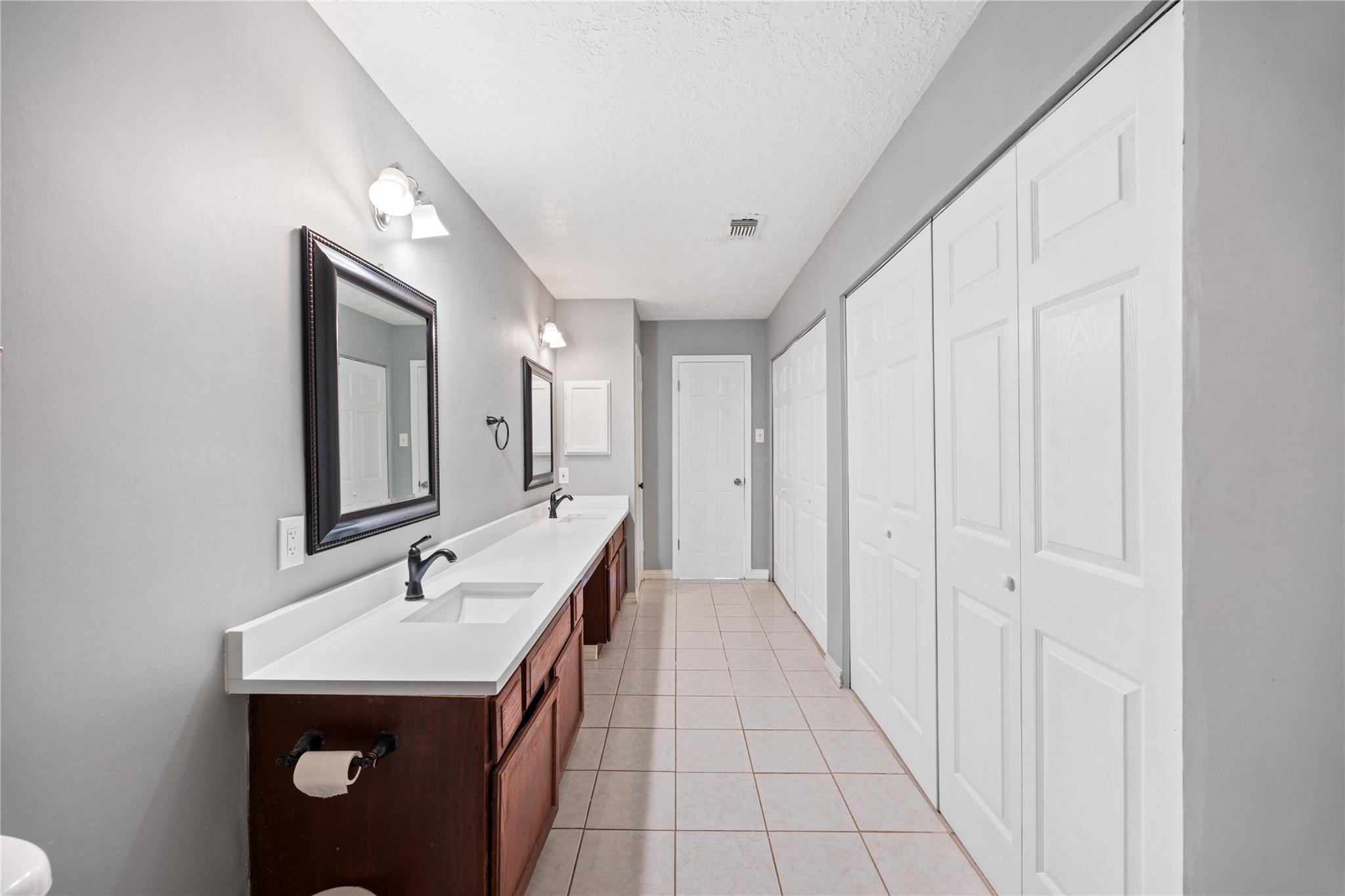 9206 Homeland Drive