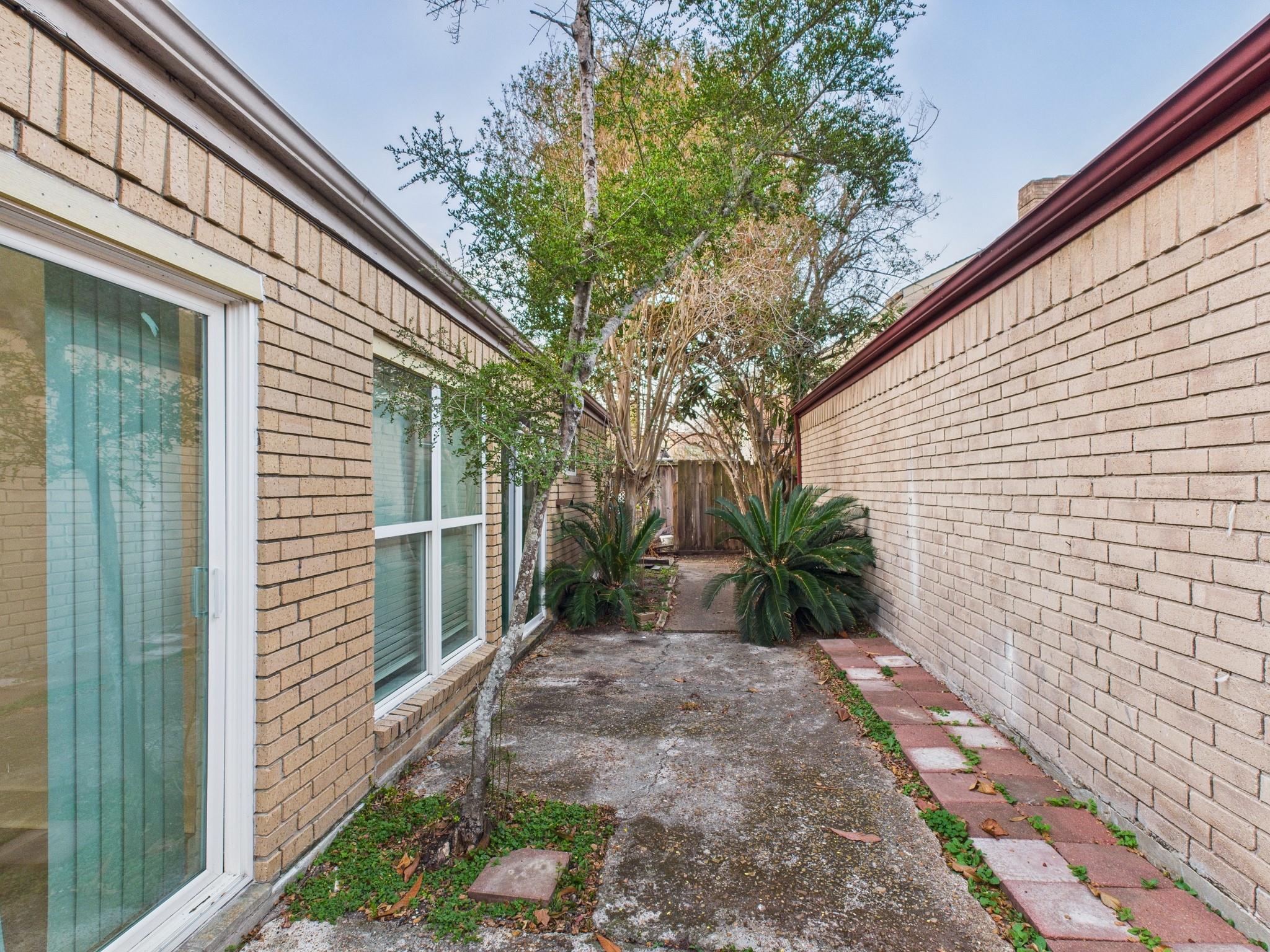 7610 Hopewell Lane