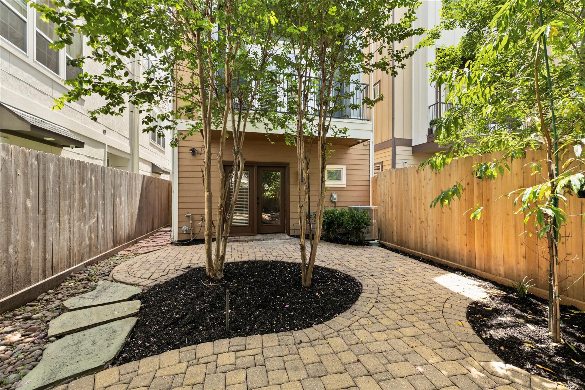 4510 Eli Street