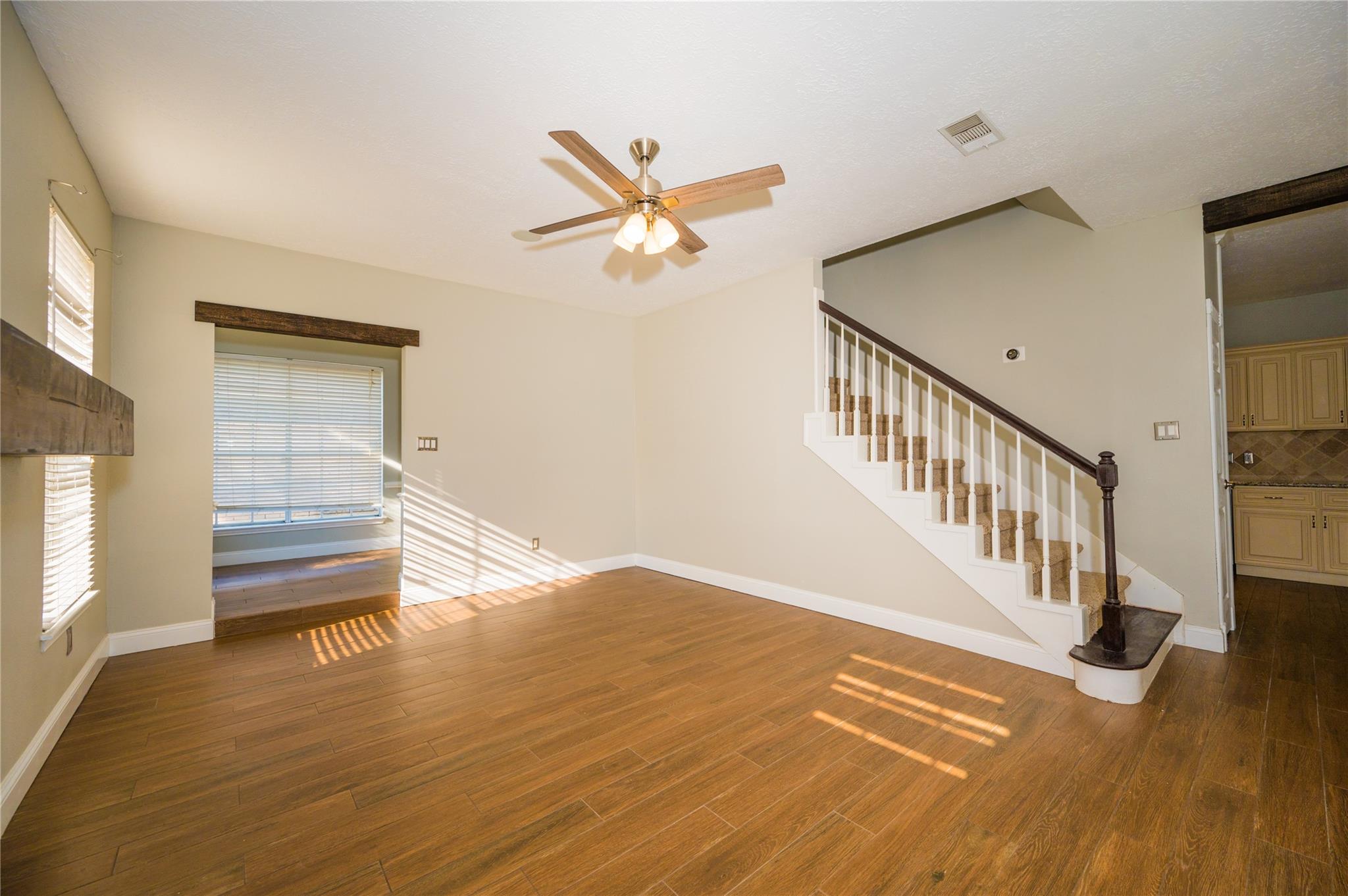 6010 E Stoneygrove Loop, Houston