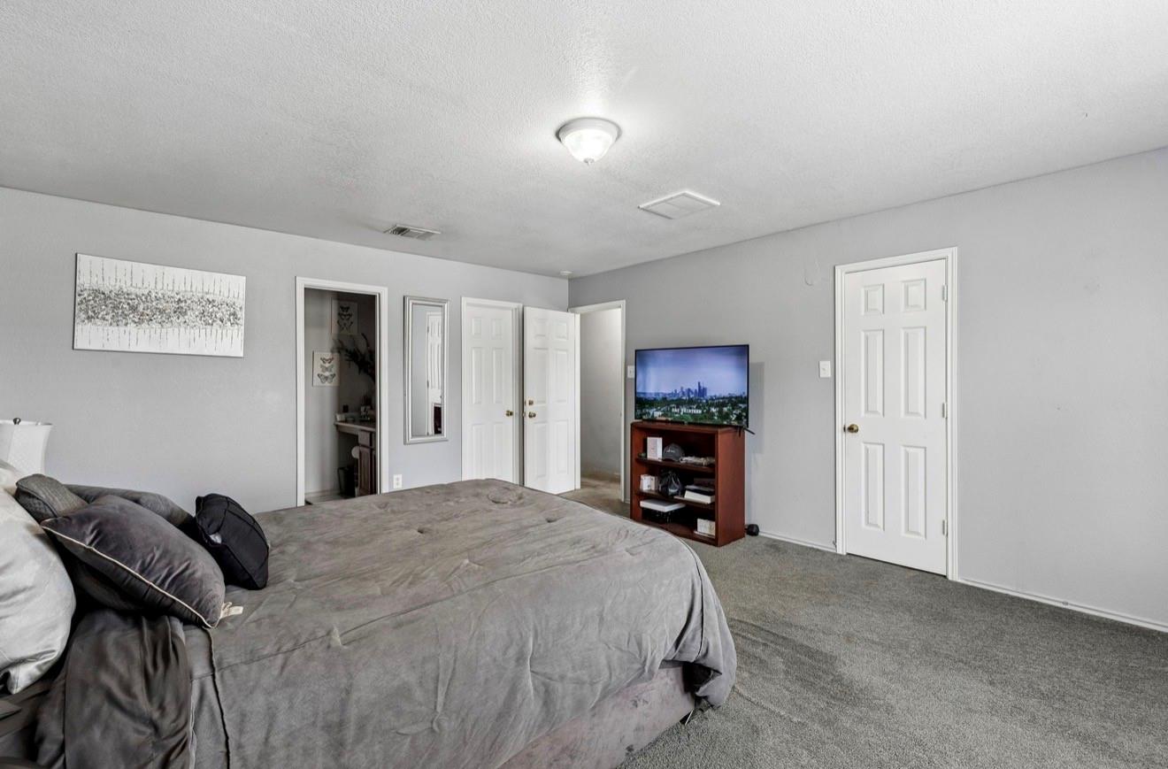 7118 Rising Brook Drive