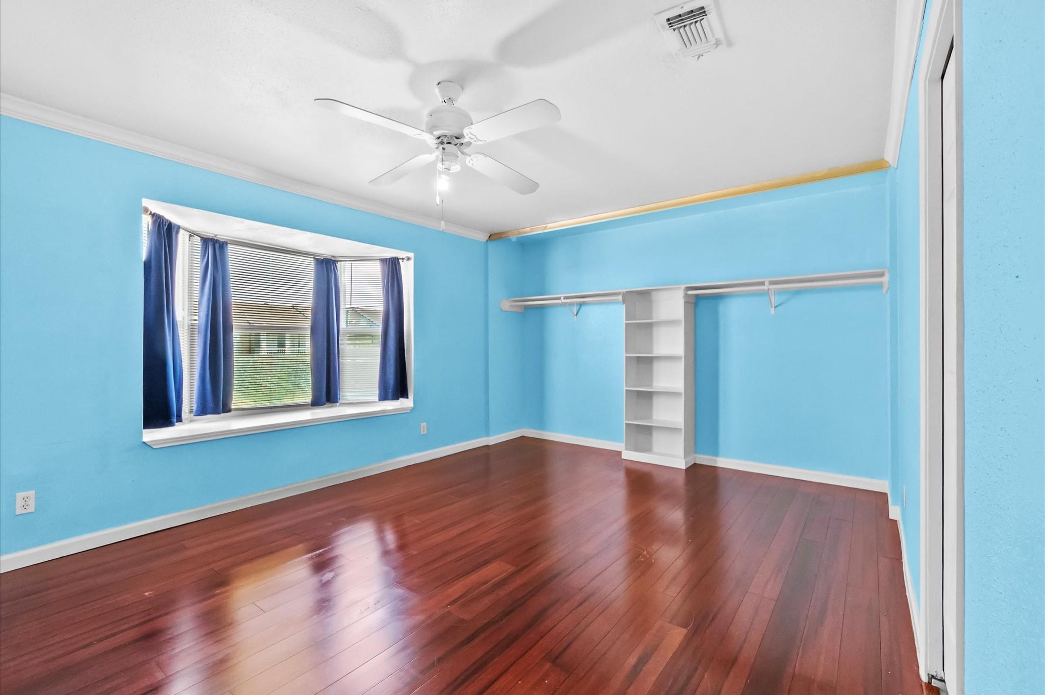 1025 Willow Oaks Circle