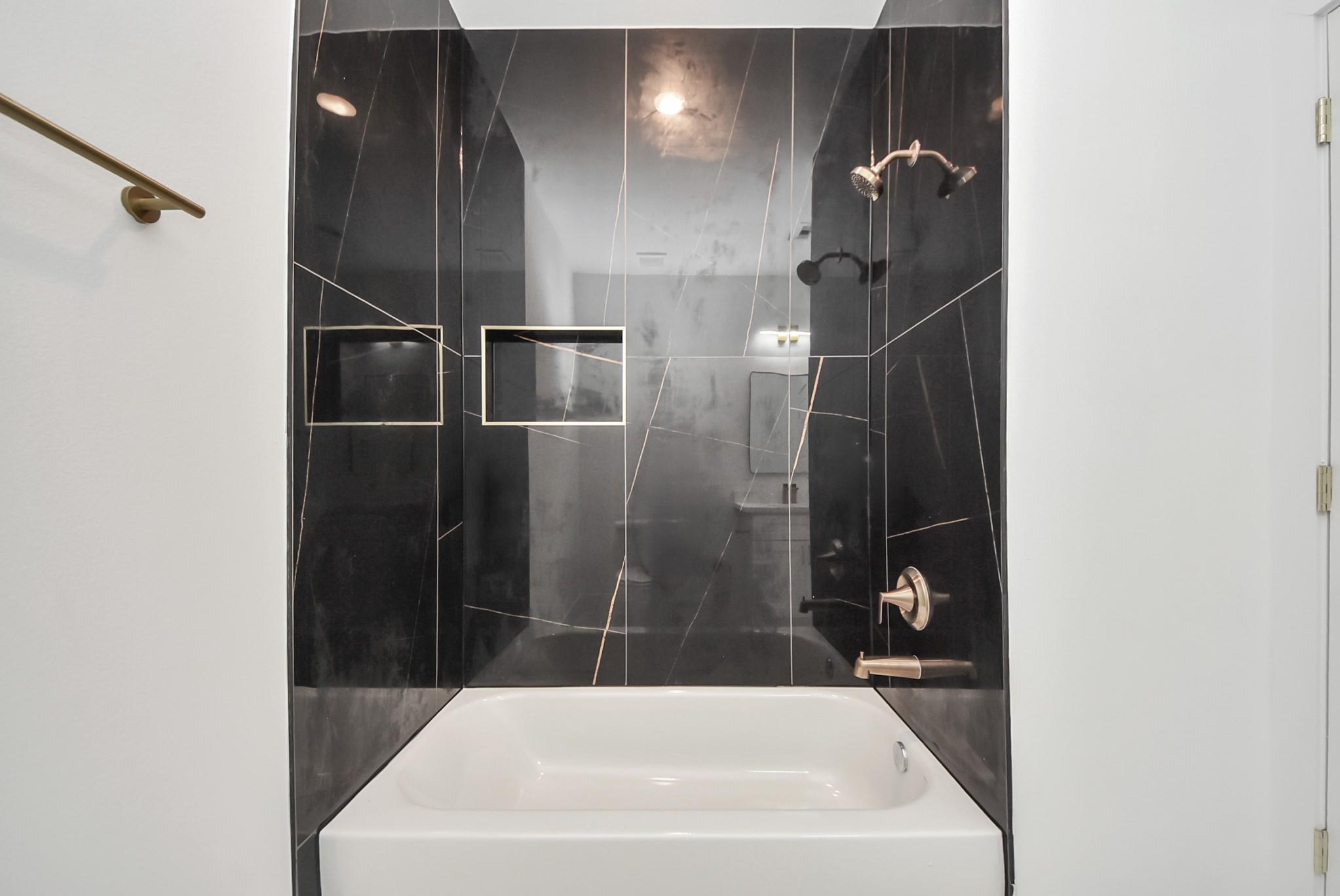 8106 Locksley Street